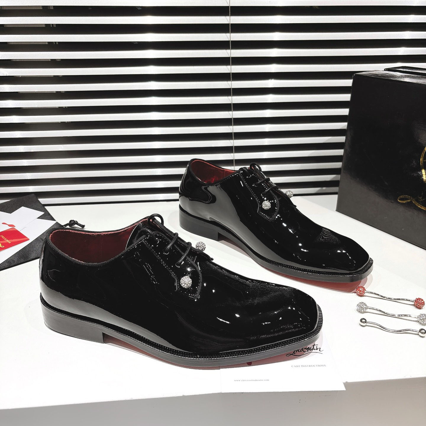 Christian Louboutin Chambeliss Night Strass - DesignerGu