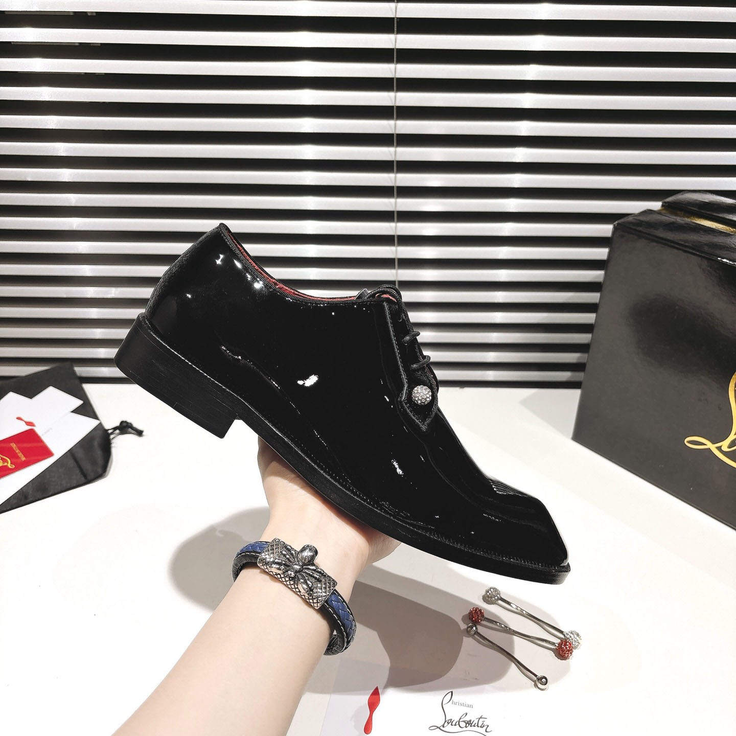 Christian Louboutin Chambeliss Night Strass - DesignerGu