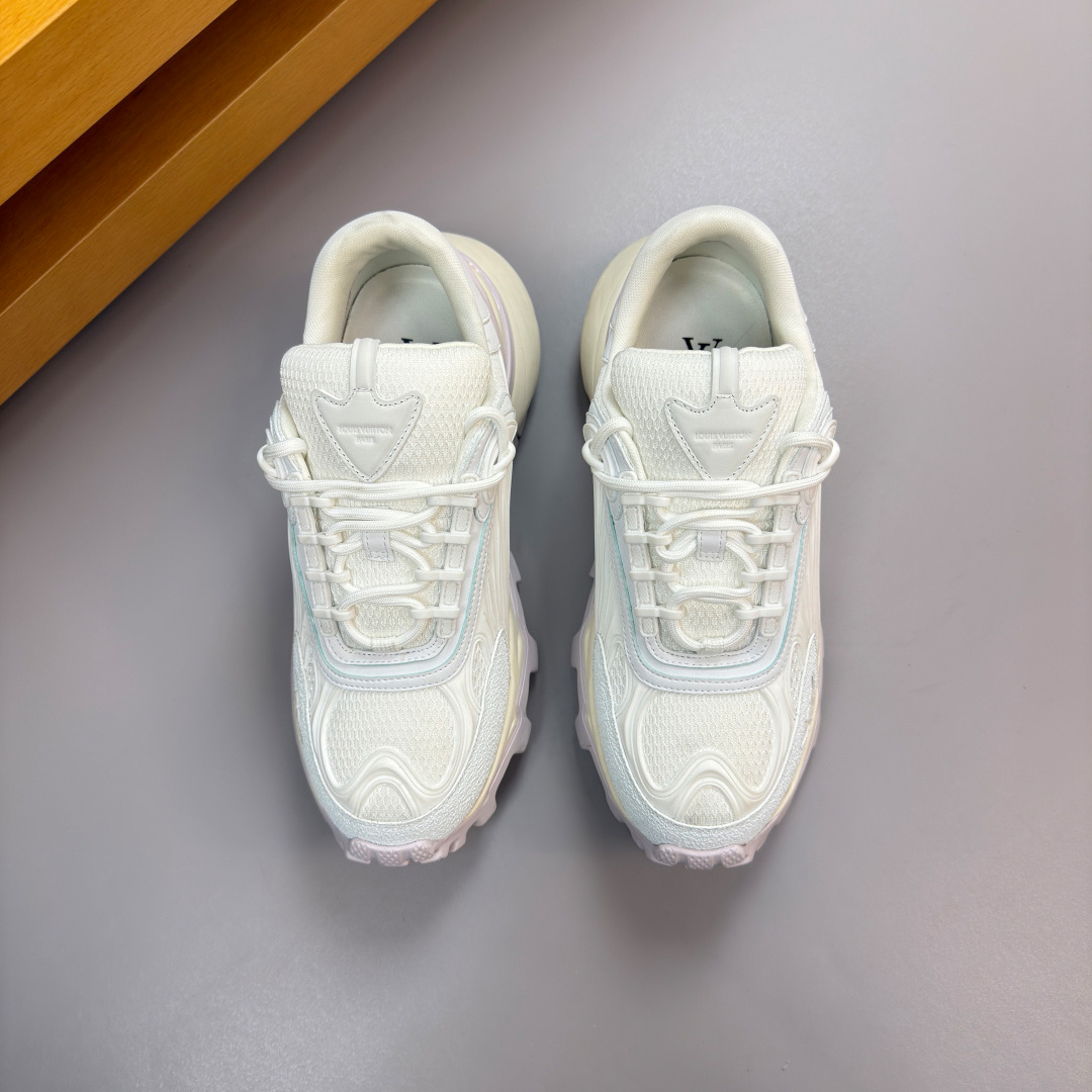 Louis Vuitton Summit Sneaker 1AJAEJ - DesignerGu