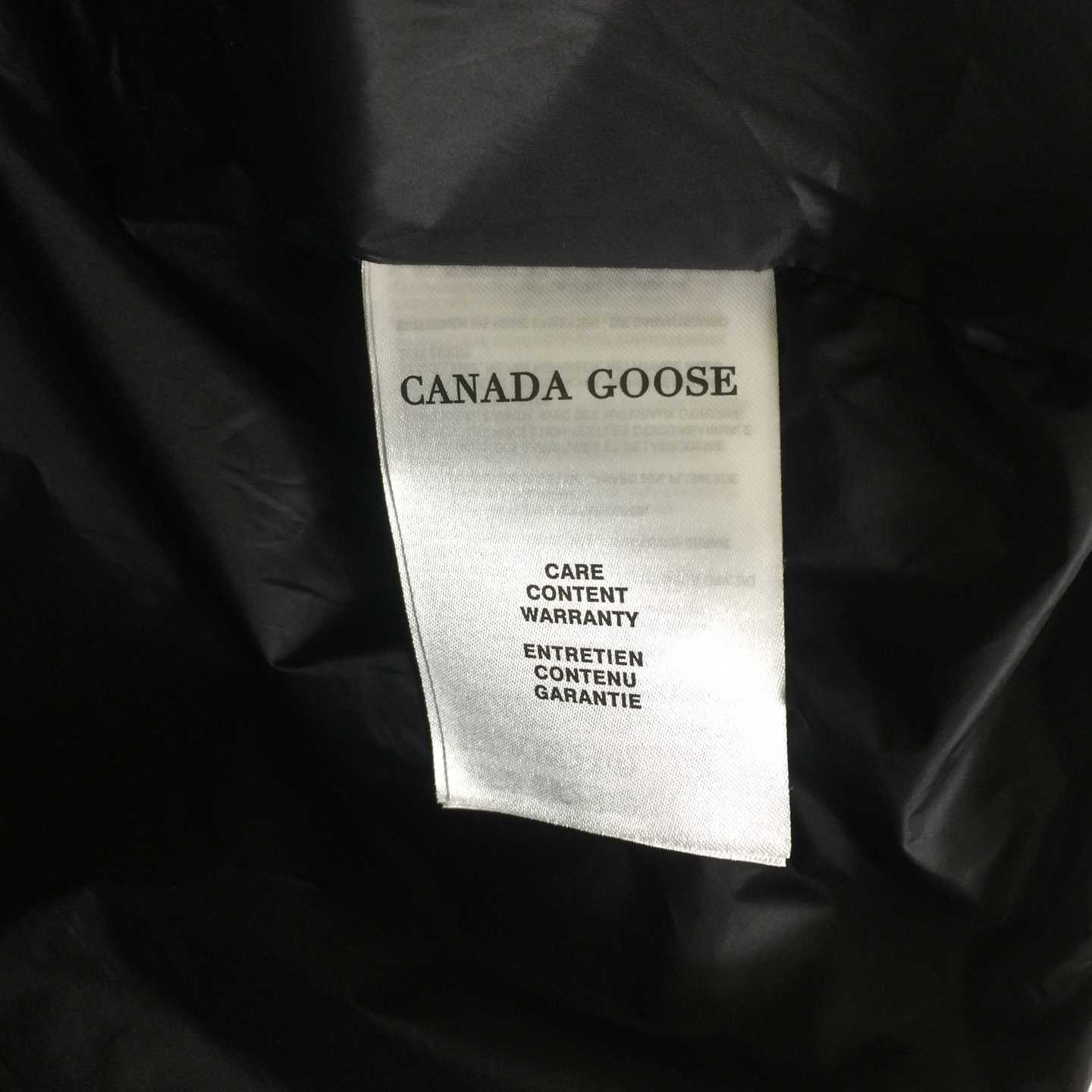 Canada Goose Grandview Cropped Vest Black Label - DesignerGu