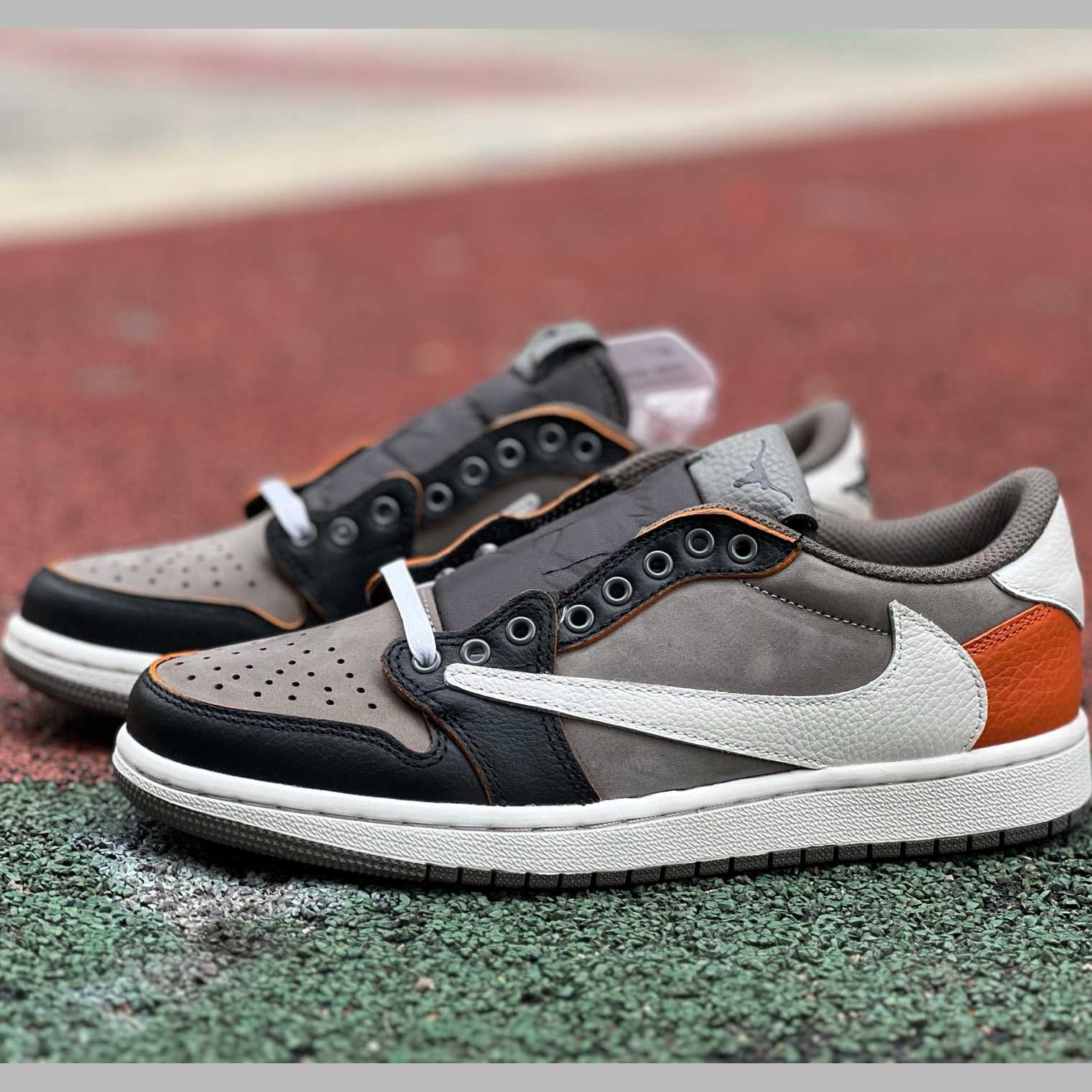 Travis Scott x Jordan Air Jordan 1 Low OG  Sneaker  - DesignerGu