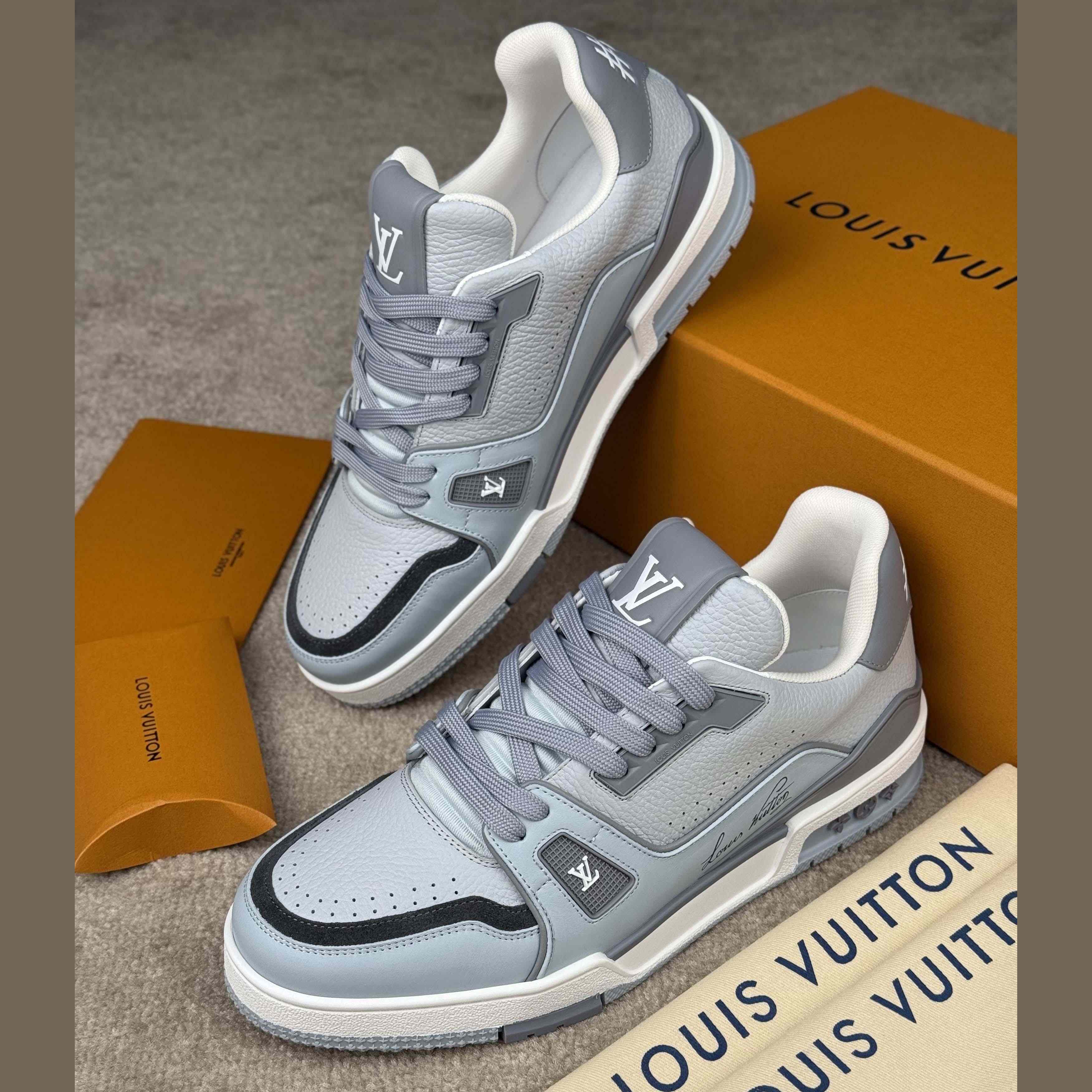 Louis Vuitton LV Trainer Sneaker   1AJCZ4 - DesignerGu