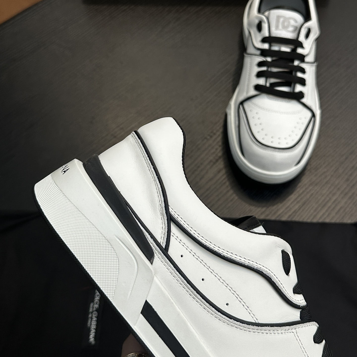 Dolce & Gabbana  New Roma Leather Sports Shoes - DesignerGu