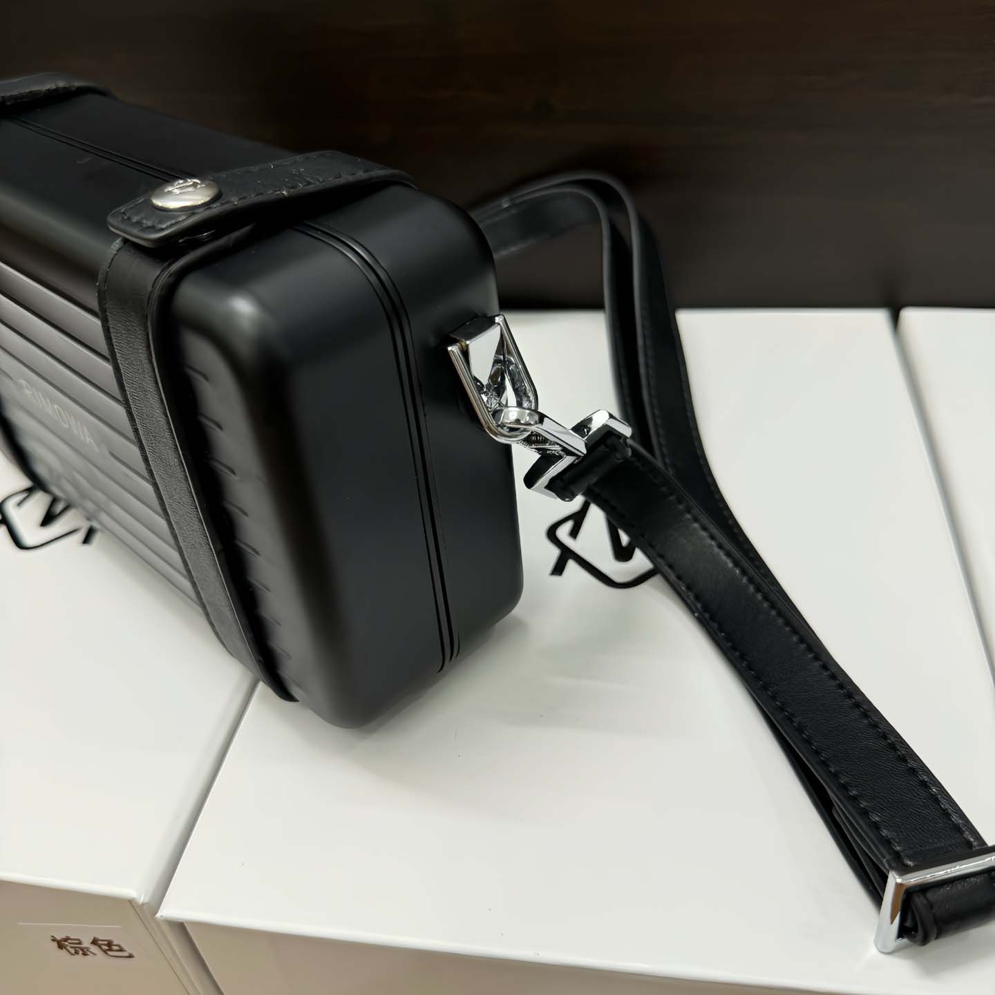 Rimowa Personal Aluminum Cross-Body Bag - DesignerGu