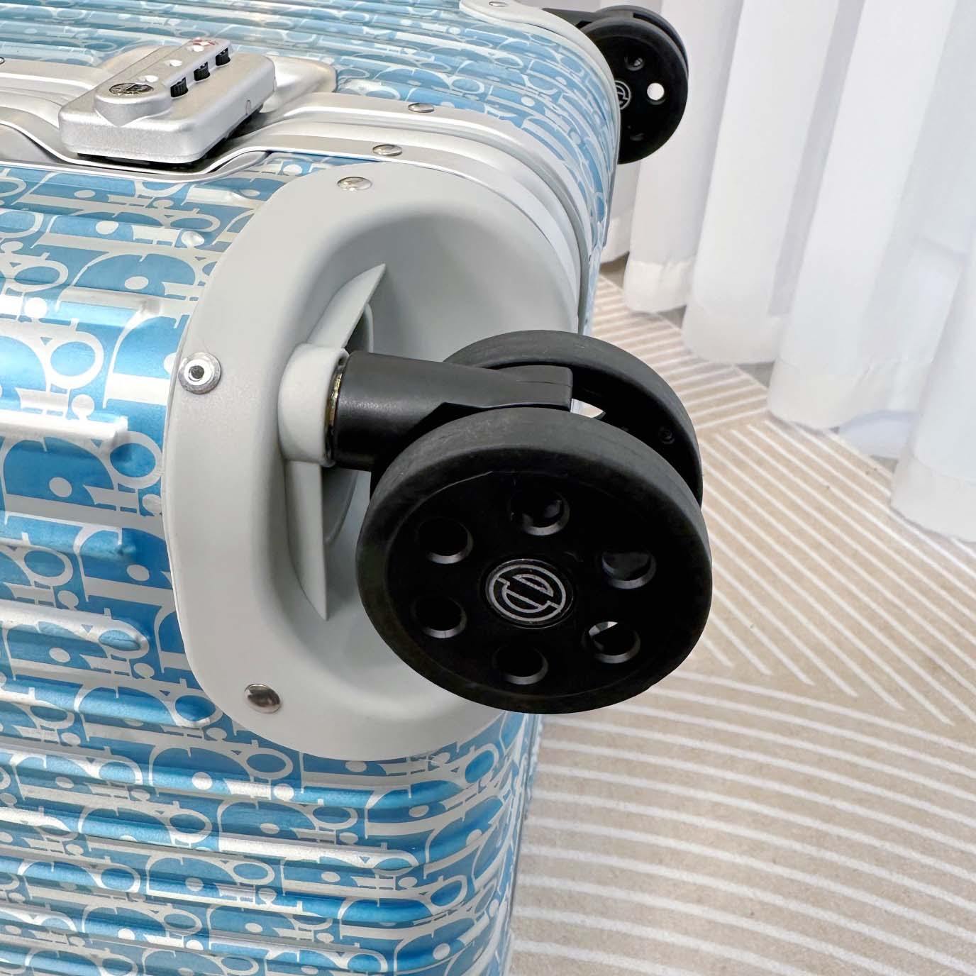 Christian Dior x Rimowa Aluminum Gradient Cabin Luggage - DesignerGu