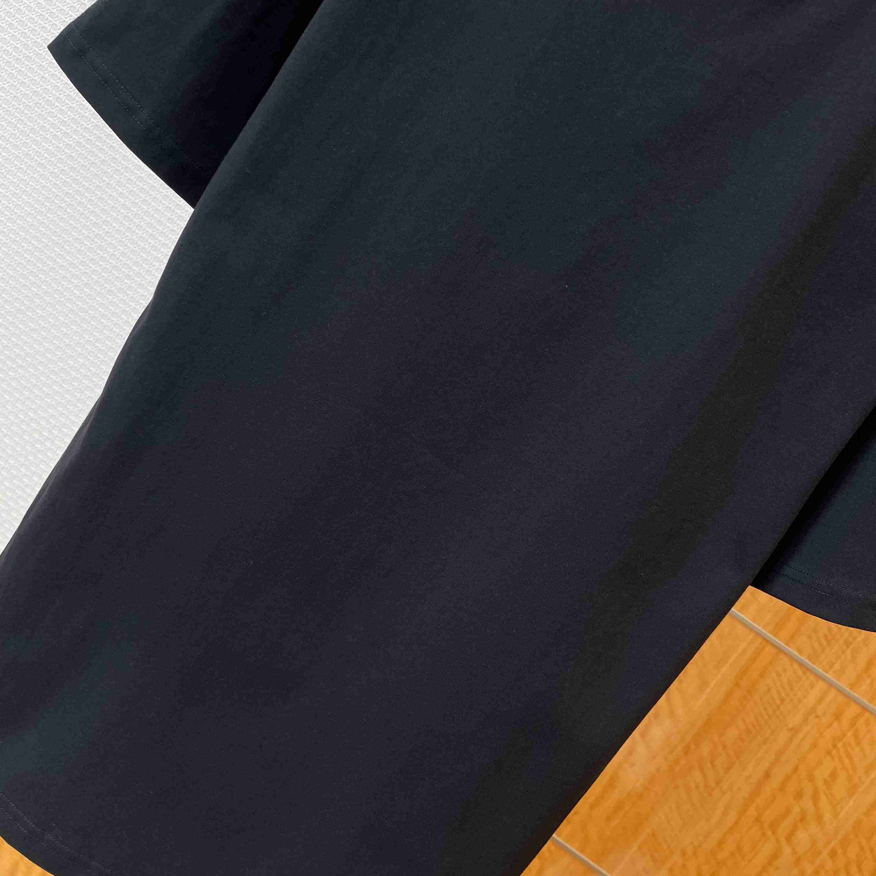 Dior T-Shirt with Dior Embroidery Black - DesignerGu