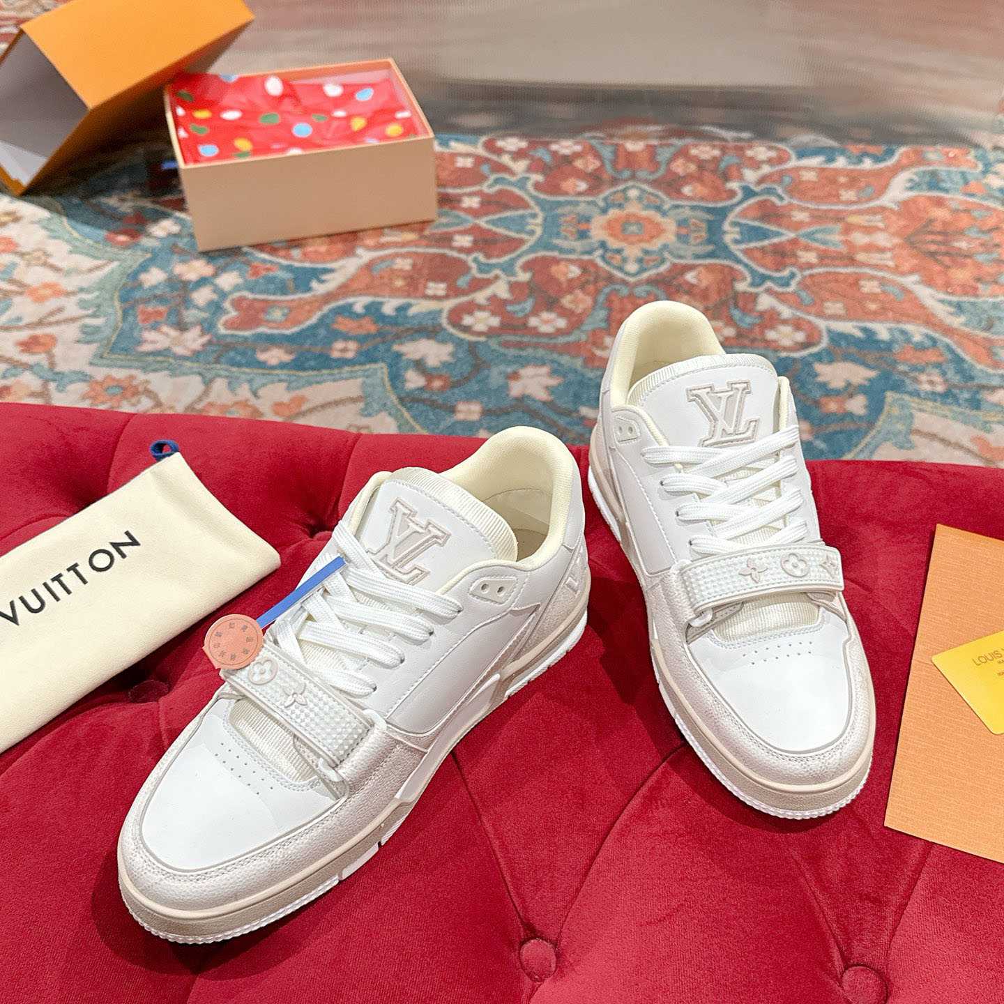Louis Vuitton LV Trainer Sneaker   1AHTUG - DesignerGu