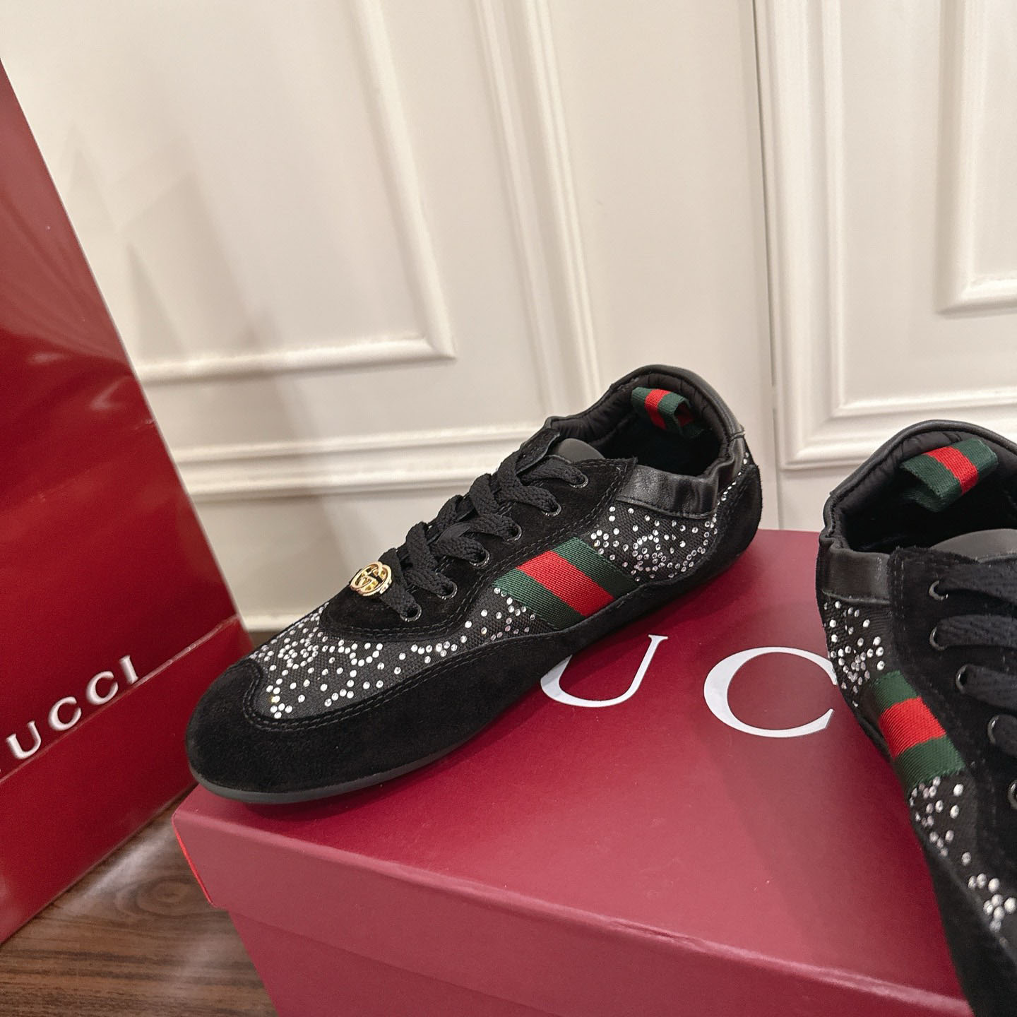 Gucci Women's Gucci Shift GG Crystal Sneaker - DesignerGu