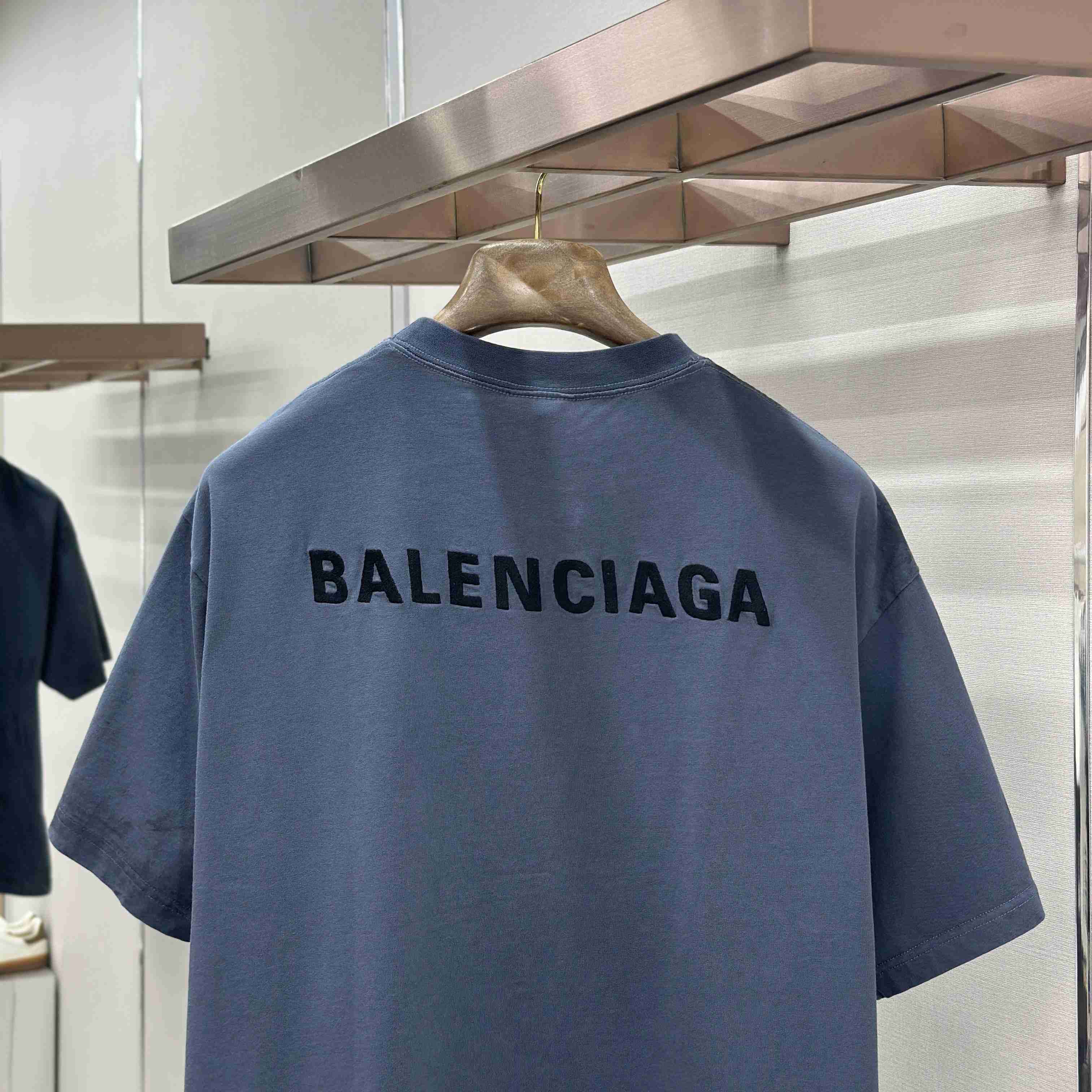 Balenciaga Balenciaga Back T-shirt Medium Fit in Faded Dark Blue - DesignerGu