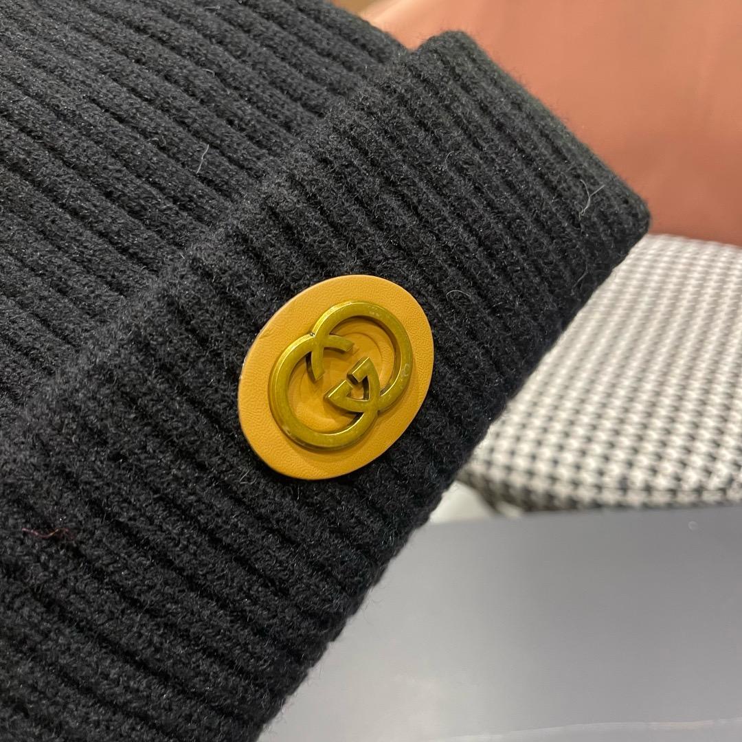 Gucci  Wool Cashmere Hat With Double G - DesignerGu