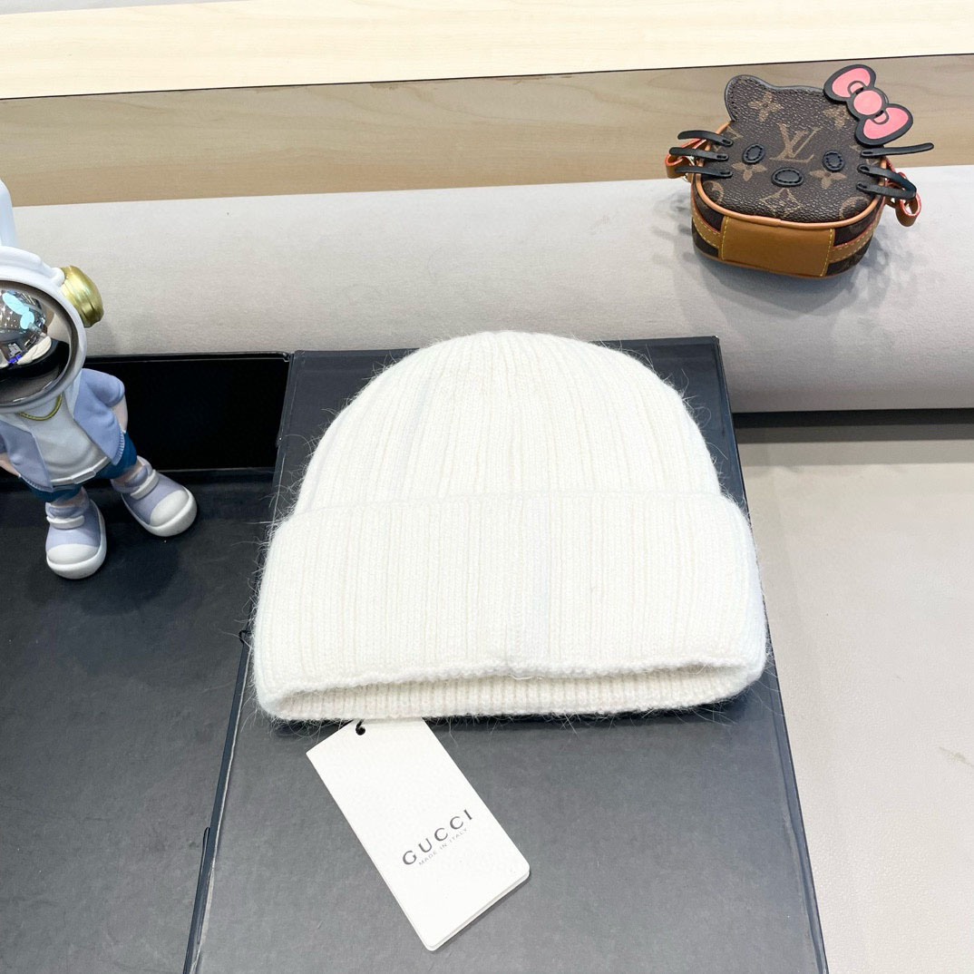 Gucci Beanie    - DesignerGu