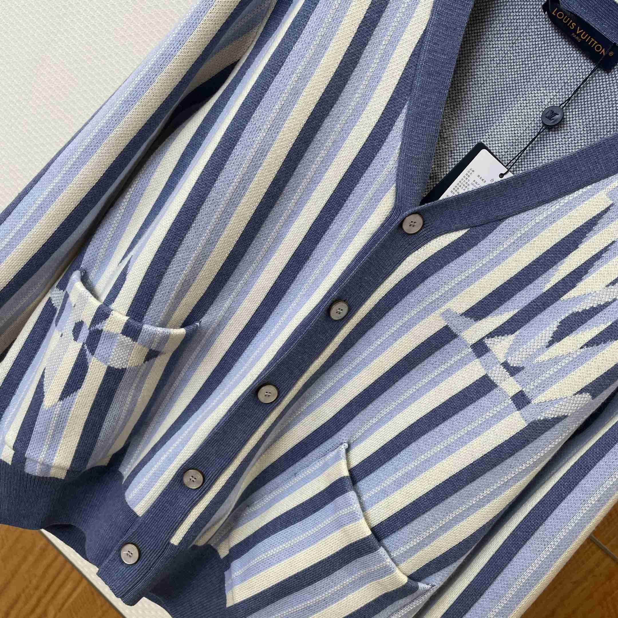Louis Vuitton Striped Jacquard Cardigan 1AJUHI - DesignerGu