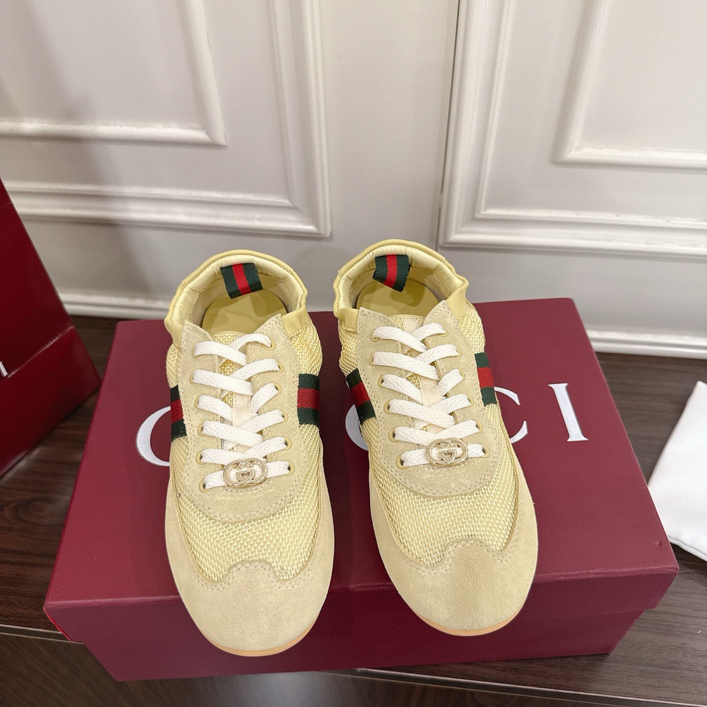 Gucci Women's Gucci Shift Sneaker - DesignerGu