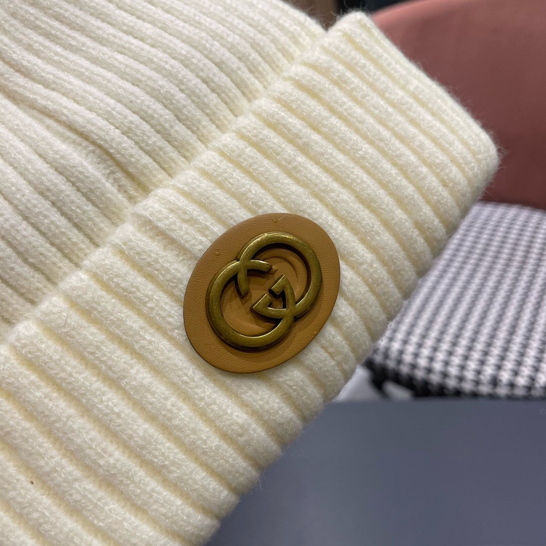 Gucci  Wool Cashmere Hat With Double G - DesignerGu