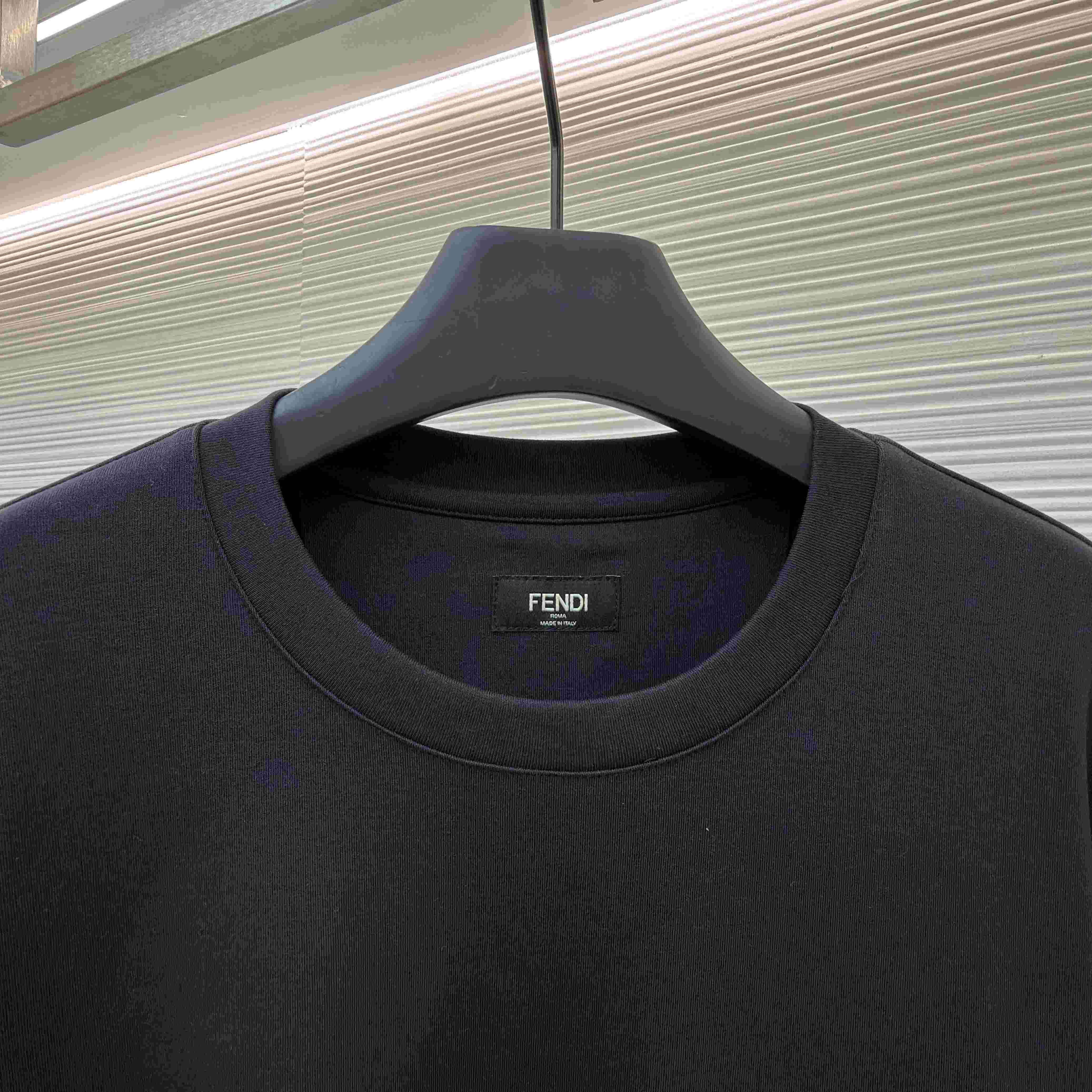 Fendi Black Cotton T-shirt - DesignerGu