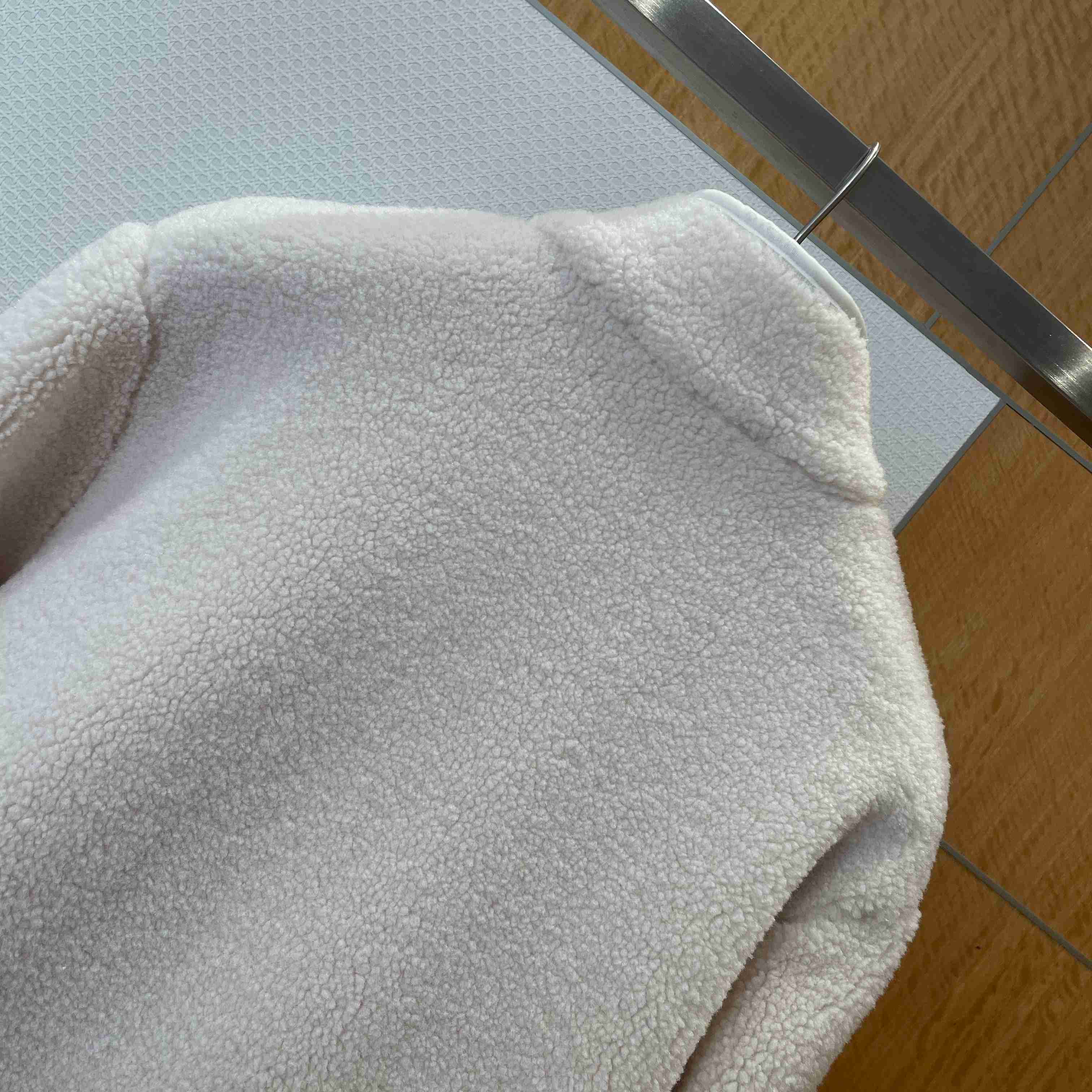 Dior  Mountain Fleece - DesignerGu