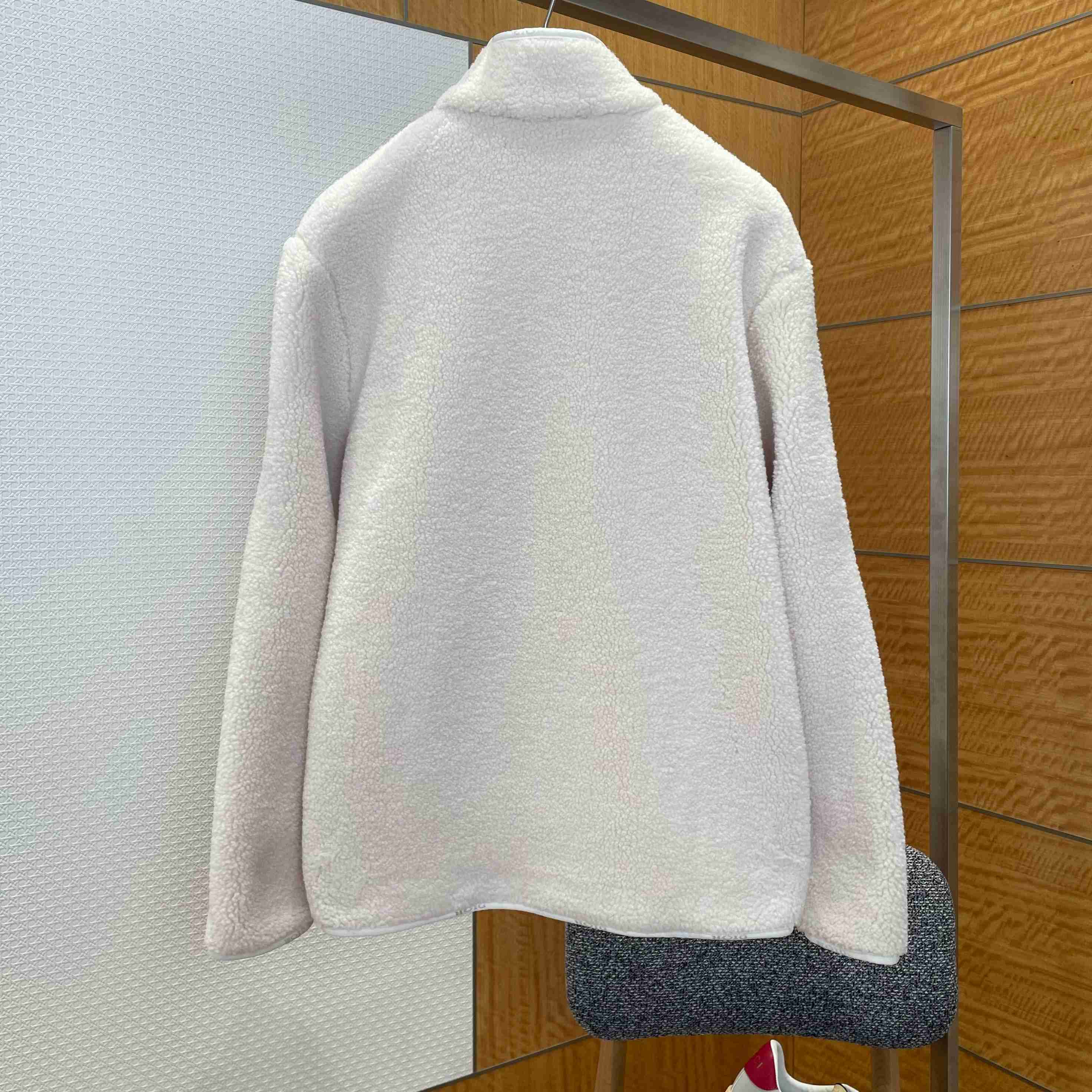 Dior  Mountain Fleece - DesignerGu