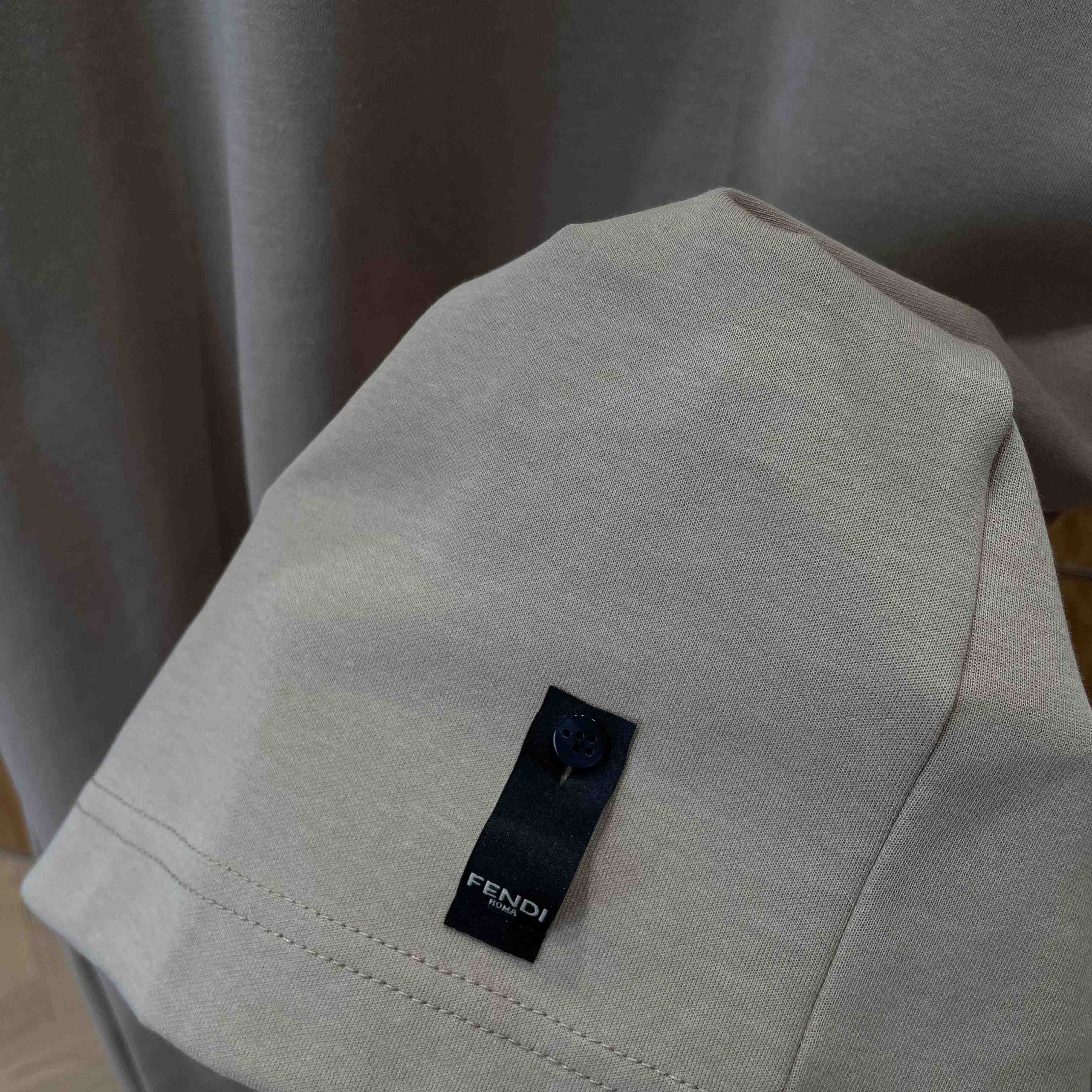 Fendi Beige Cotton T-shirt - DesignerGu