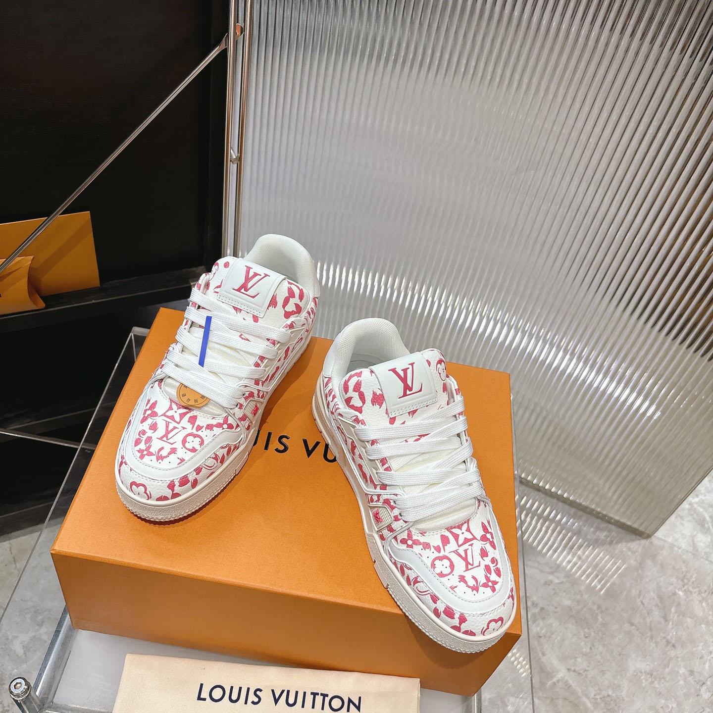 Louis Vuitton LV Trainer Sneaker   1AJJUJ - DesignerGu