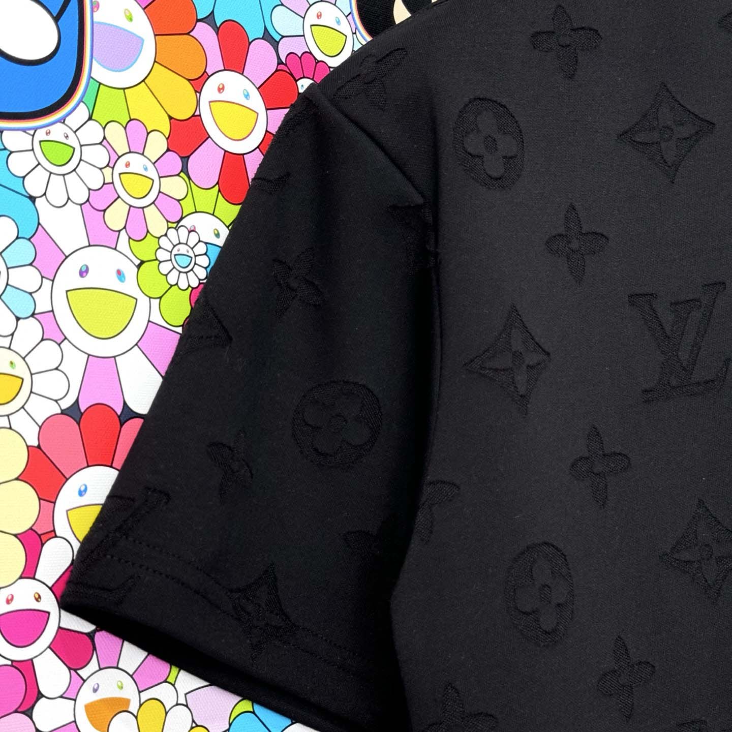 Louis Vuitton Monogram Short-Sleeved Crewneck - DesignerGu
