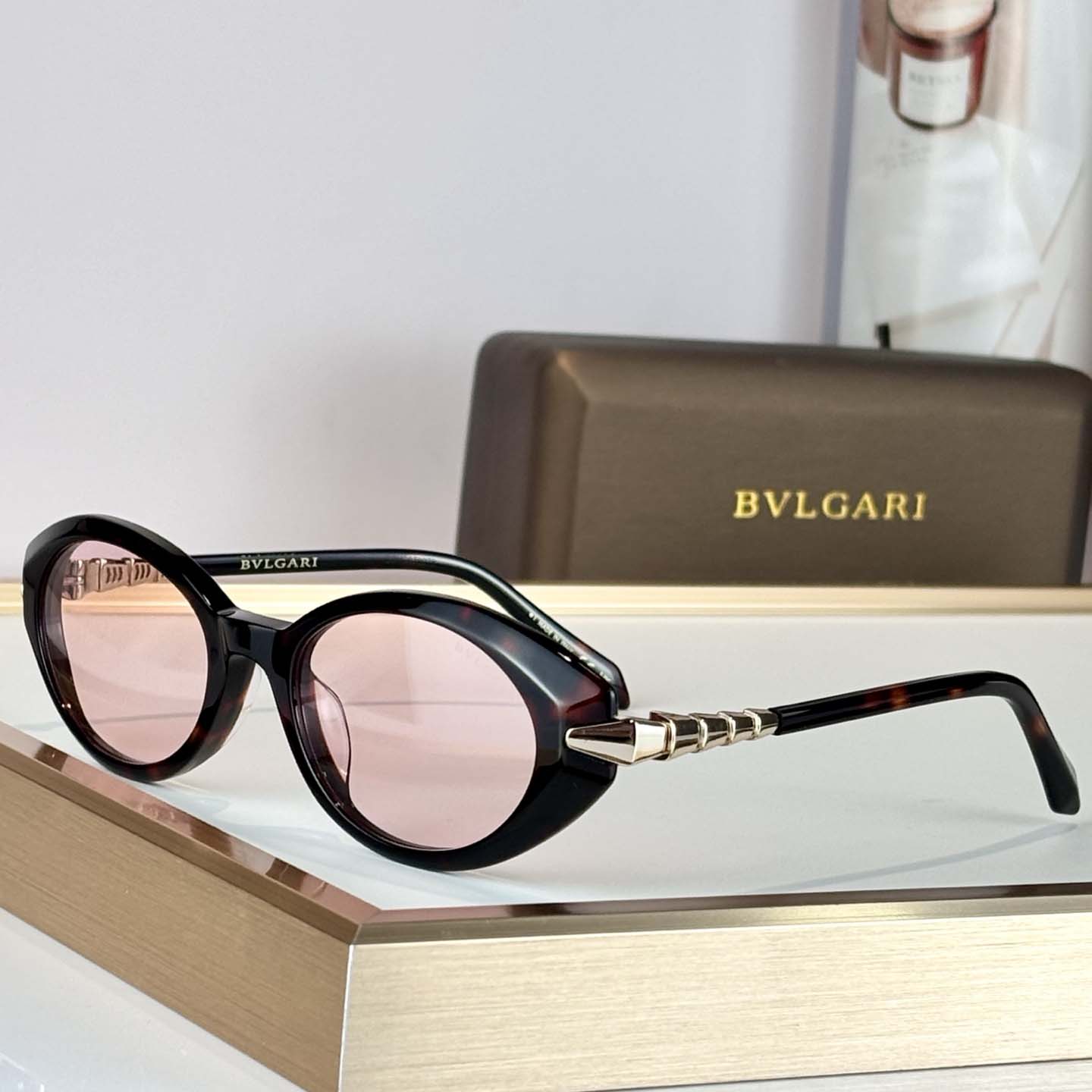 Bvlgari Serpenti Sunglasses     BV40068I - DesignerGu