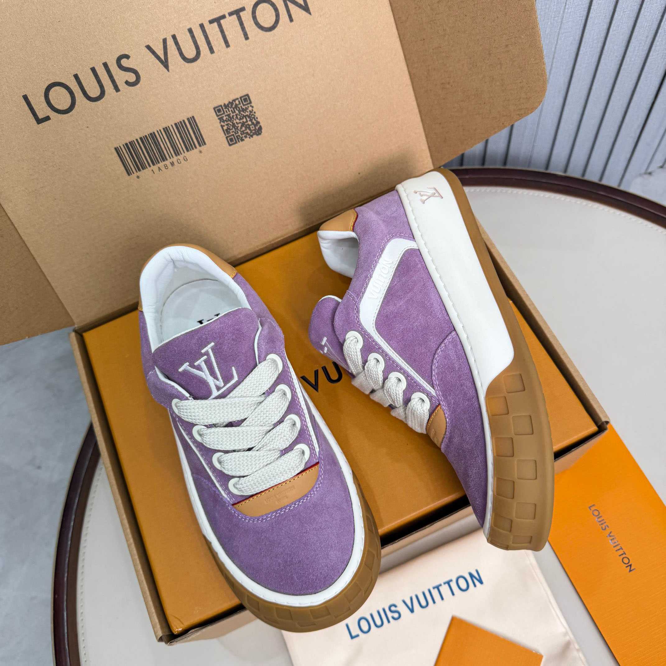Louis Vuitton LV Tilted Sneaker 1AJTI6 - DesignerGu