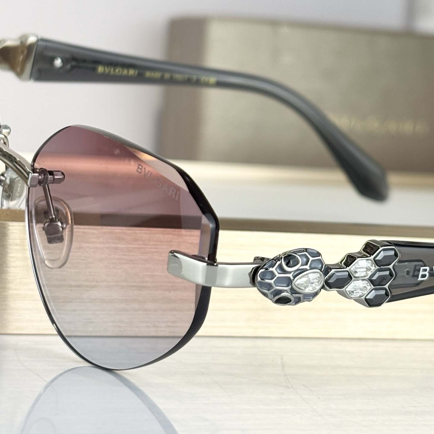 Bvlgari BV 1807LU Sunglasses      - DesignerGu