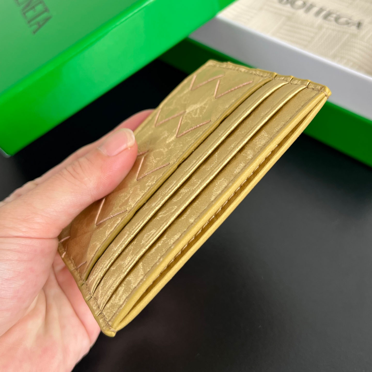 Bottega Veneta Intrecciato Credit Card Case - DesignerGu