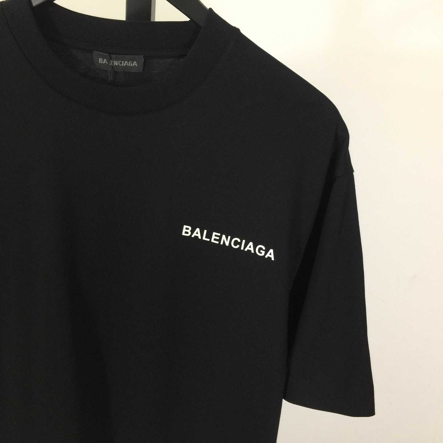 Balenciaga  T-shirt Medium Fit  - DesignerGu