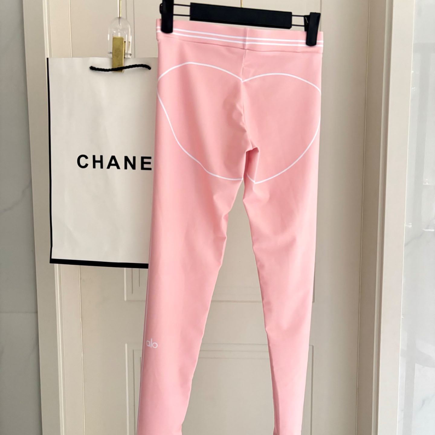 Alo Yoga - DesignerGu