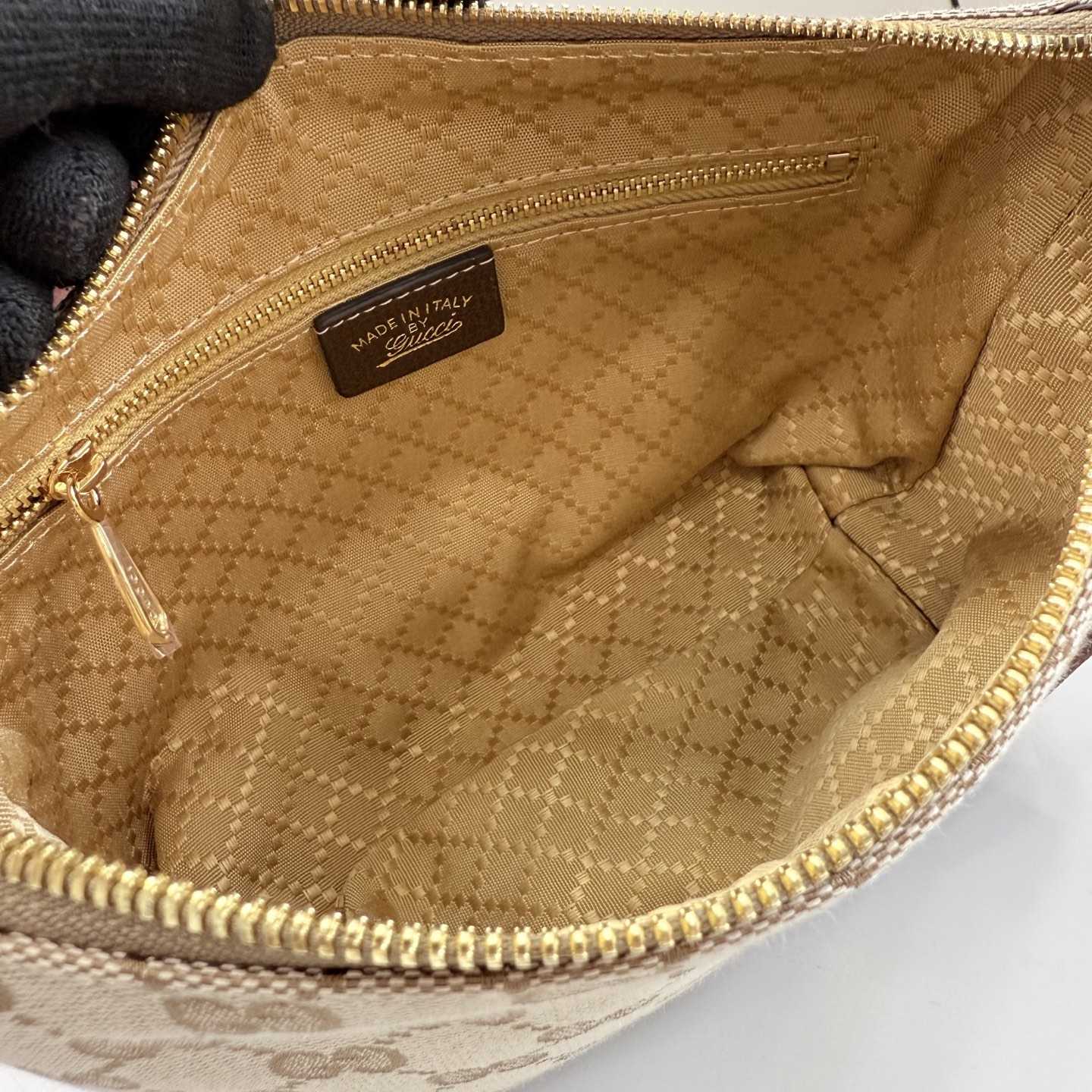 Gucci Brera Small Crossbody Bag - DesignerGu