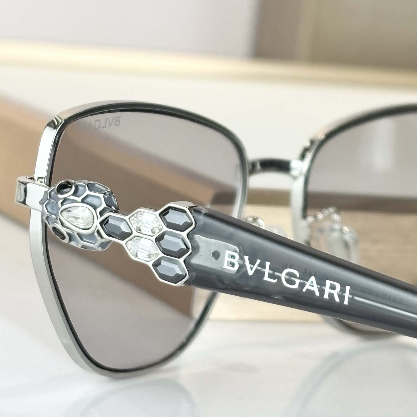 Bvlgari BV 1809LU Sunglasses      - DesignerGu