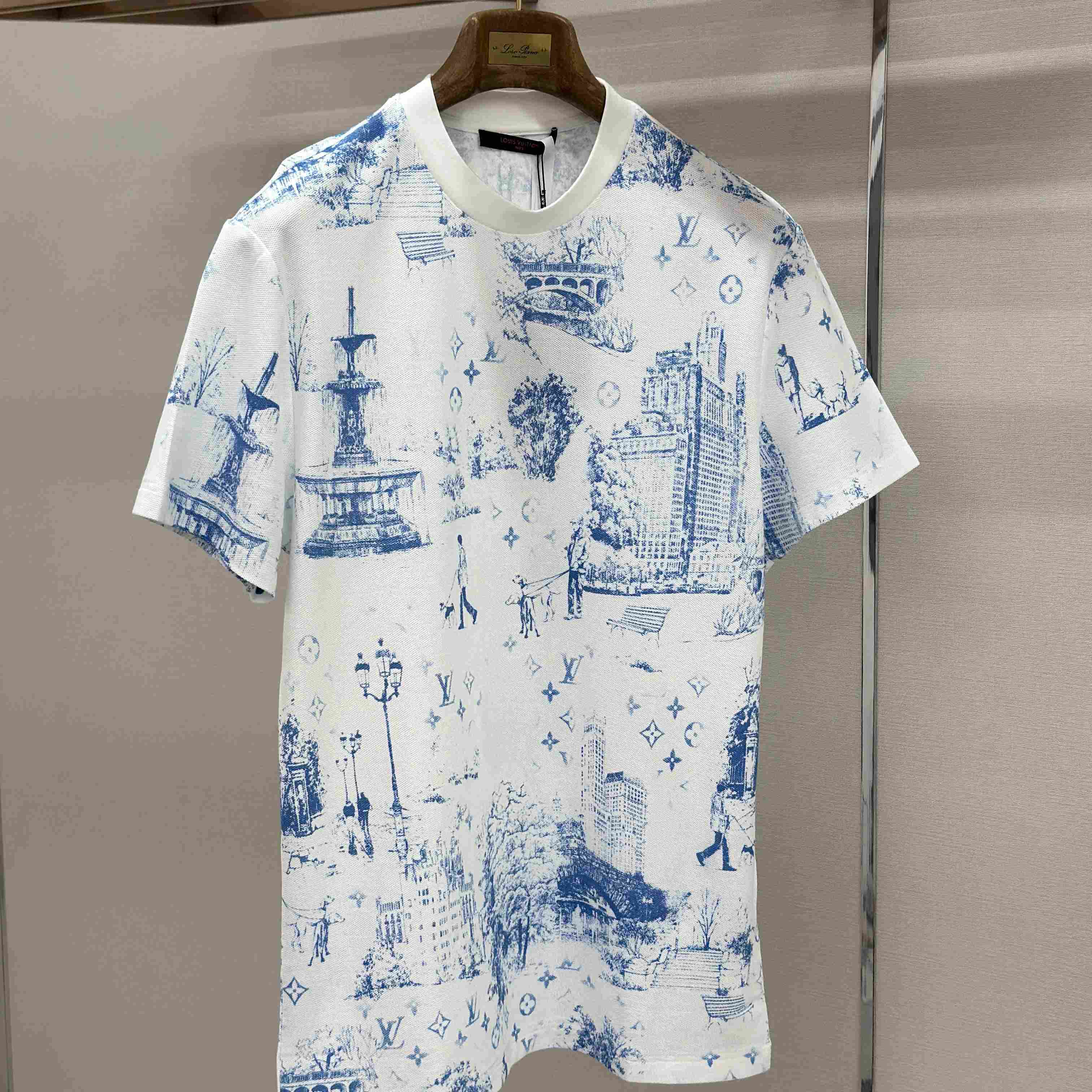 Louis Vuitton Playera en Piqué De Algodón Con Estampado 1AGJZ2 - DesignerGu