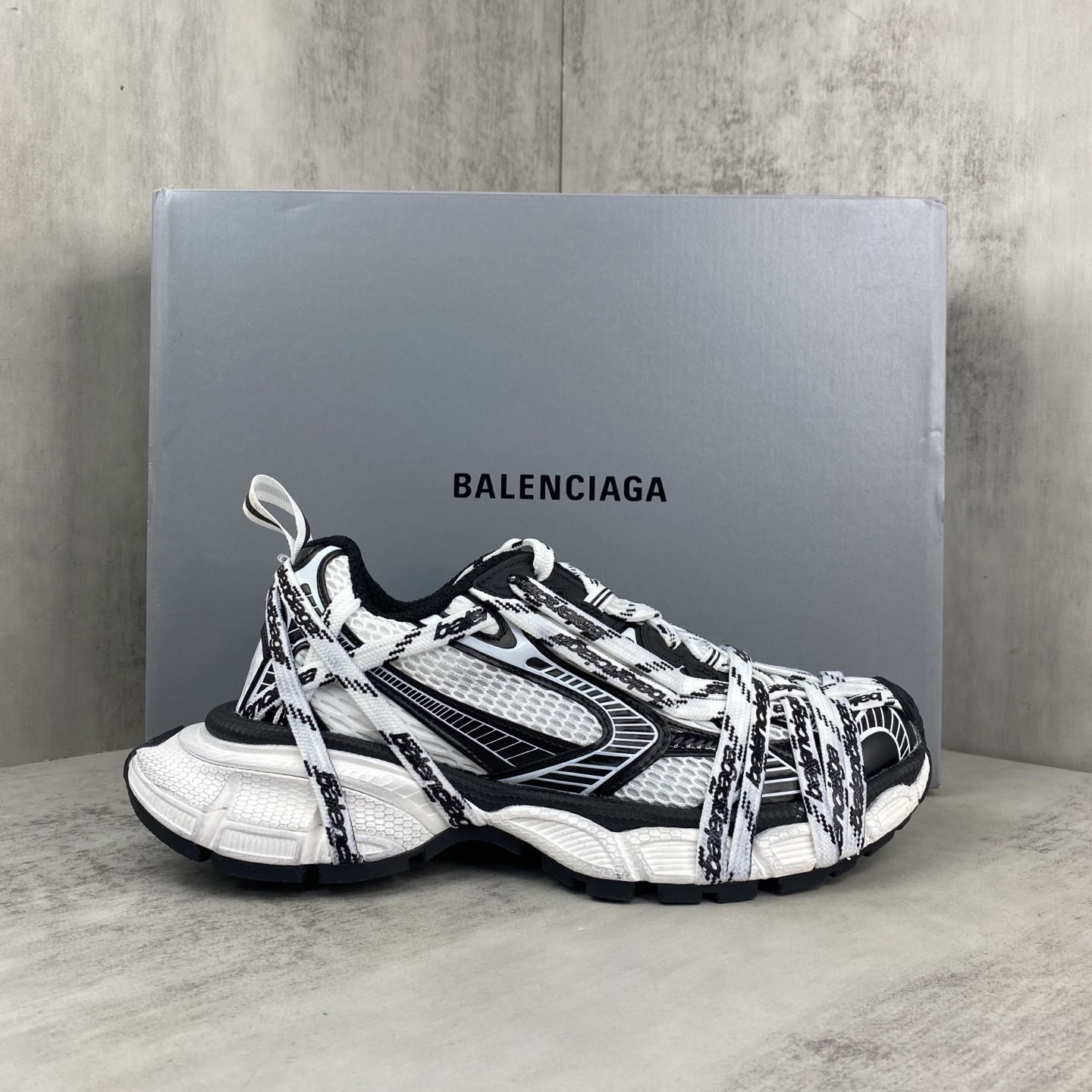 Balenciaga Balenciaga 3XL Extreme Laces Logo Sneaker - DesignerGu