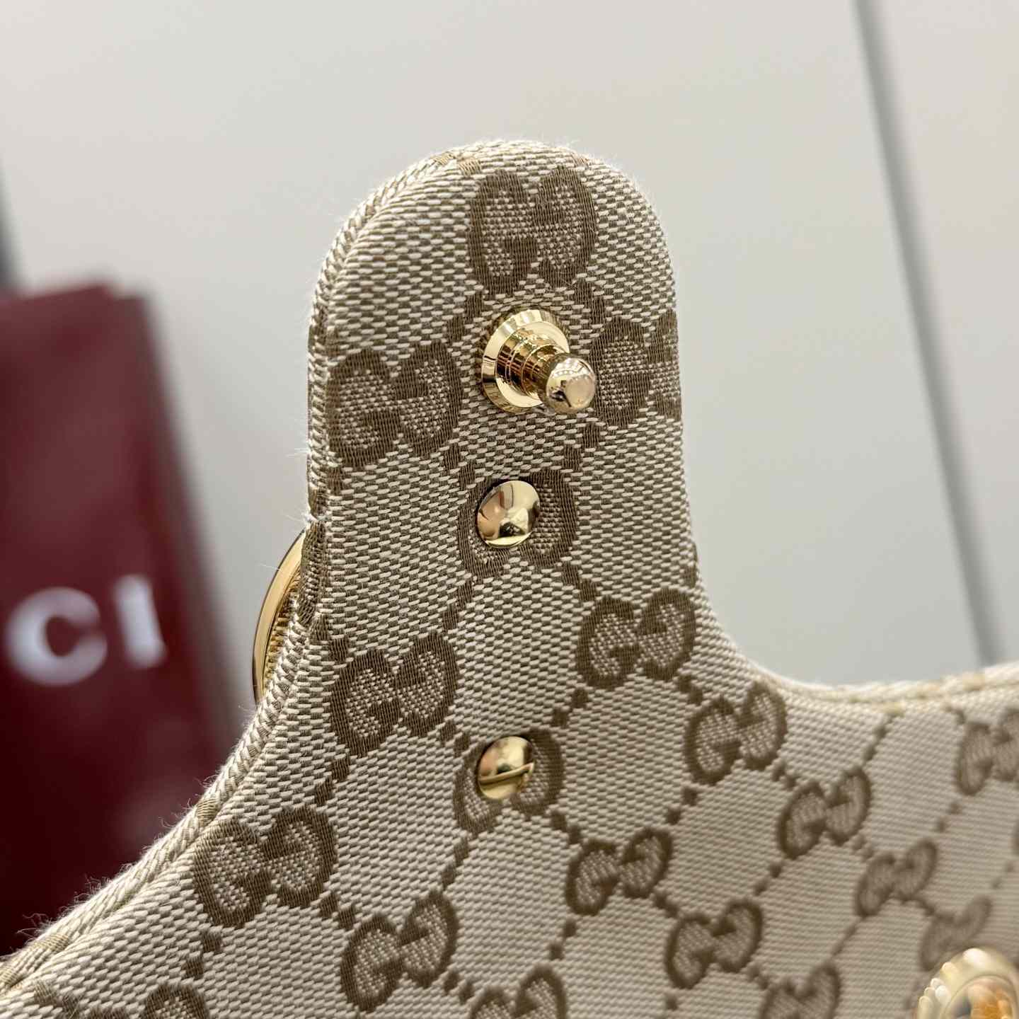 Gucci GG Marmont Small Shoulder Bag - DesignerGu