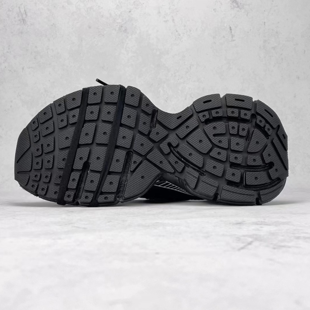 Balenciaga 3XL Sneaker 'Worn-Out - Black White' - DesignerGu