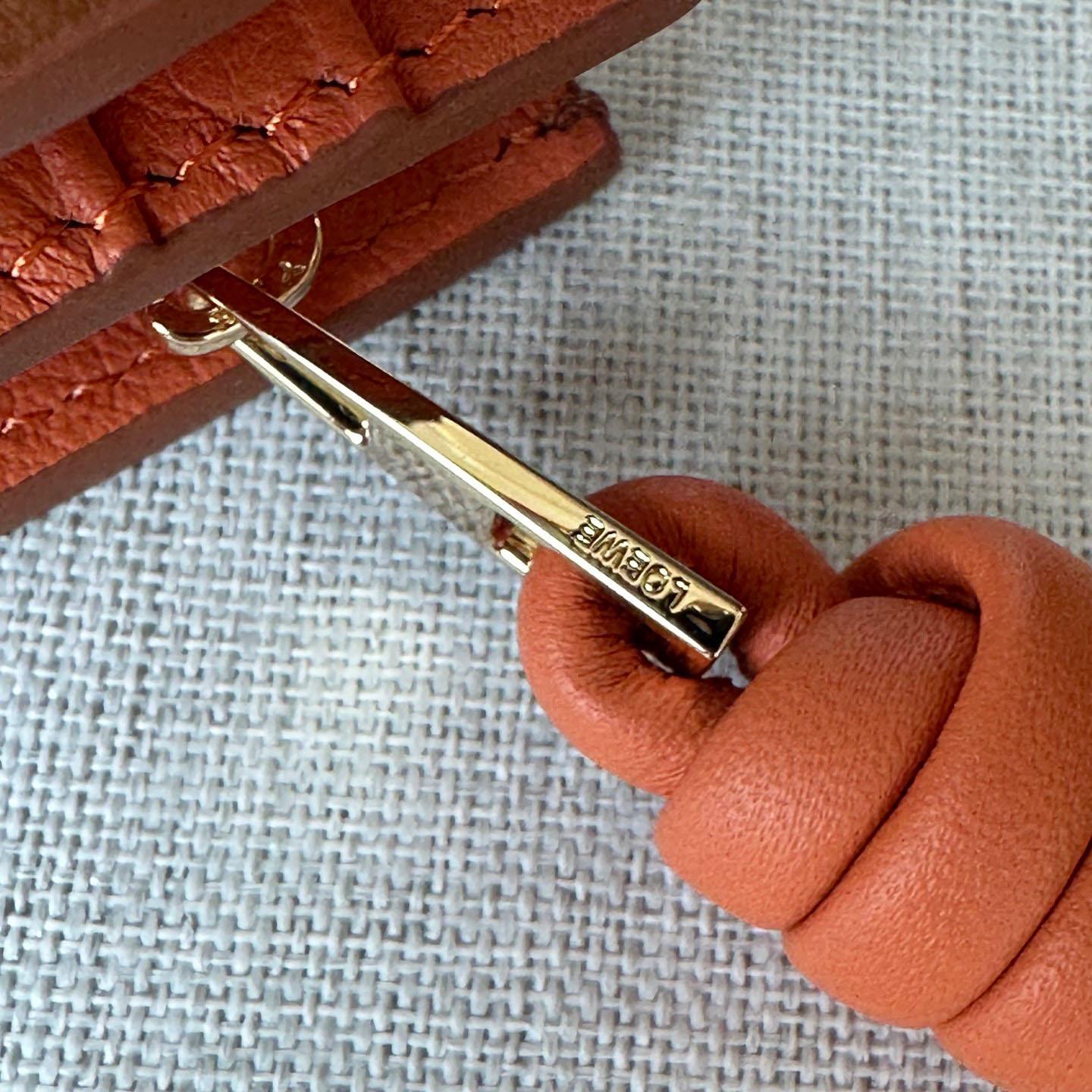 Loewe Knot Compact Wallet - DesignerGu