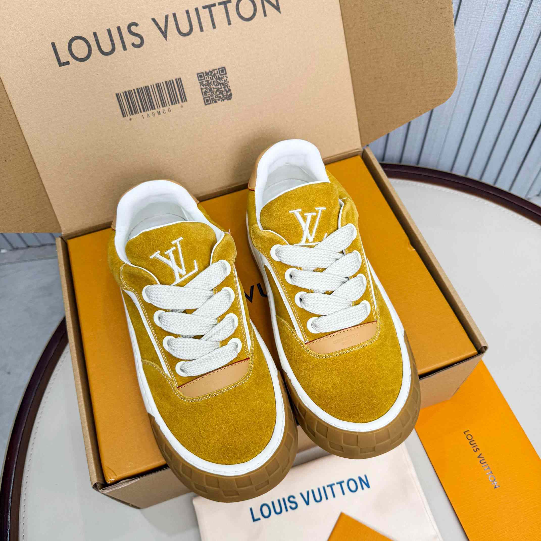 Louis Vuitton LV Tilted Sneaker 1AJTHL - DesignerGu
