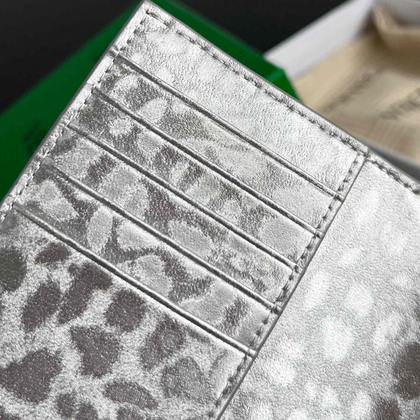 Bottega Veneta Intrecciato Passport Case - DesignerGu