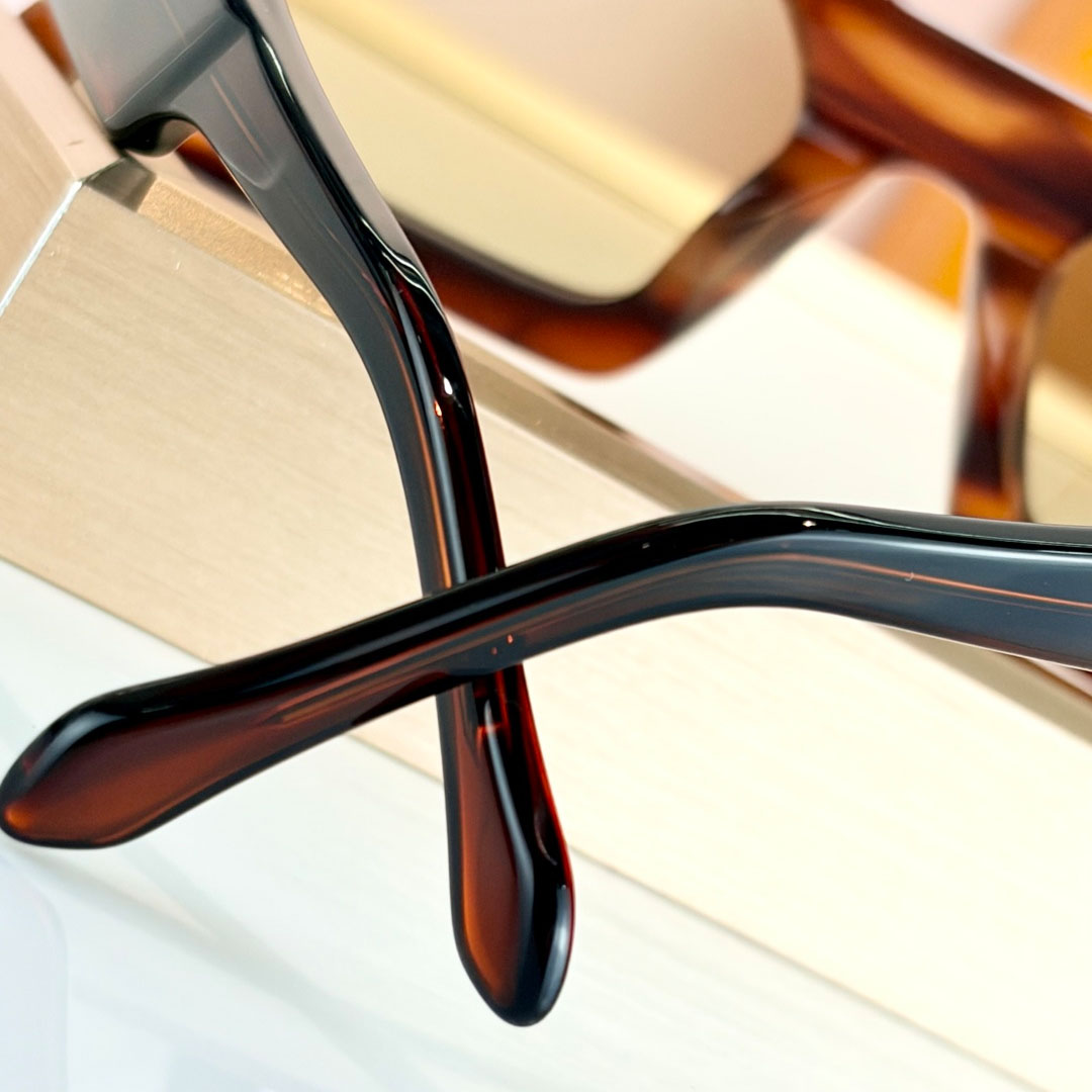 Louis Vuitton Z2703E Sunglasses    - DesignerGu