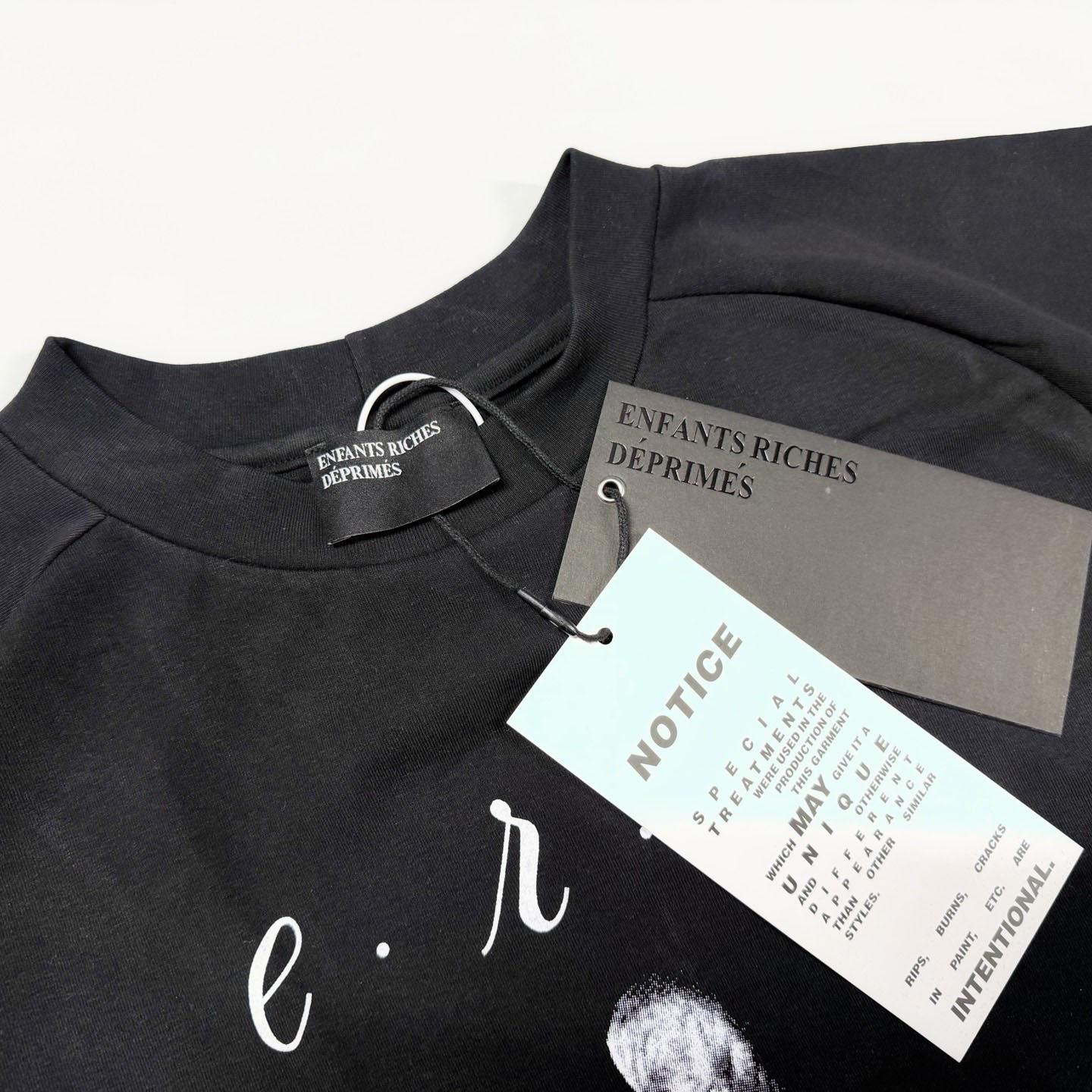 Enfants Riches Déprimés Woman In Sheet Raglan T-Shirt 'Faded Black' - DesignerGu