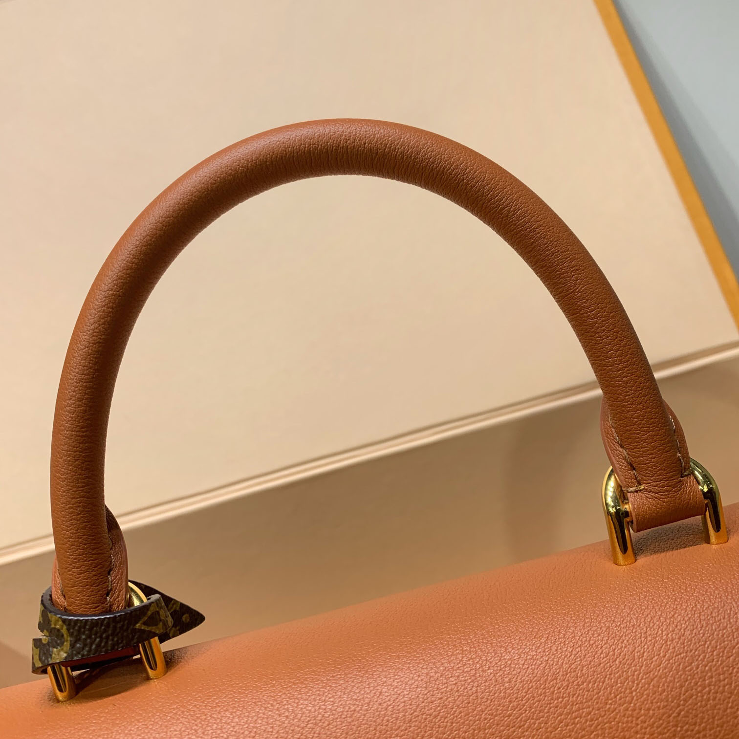 Louis Vuitton Madeleine BB M28288 - DesignerGu