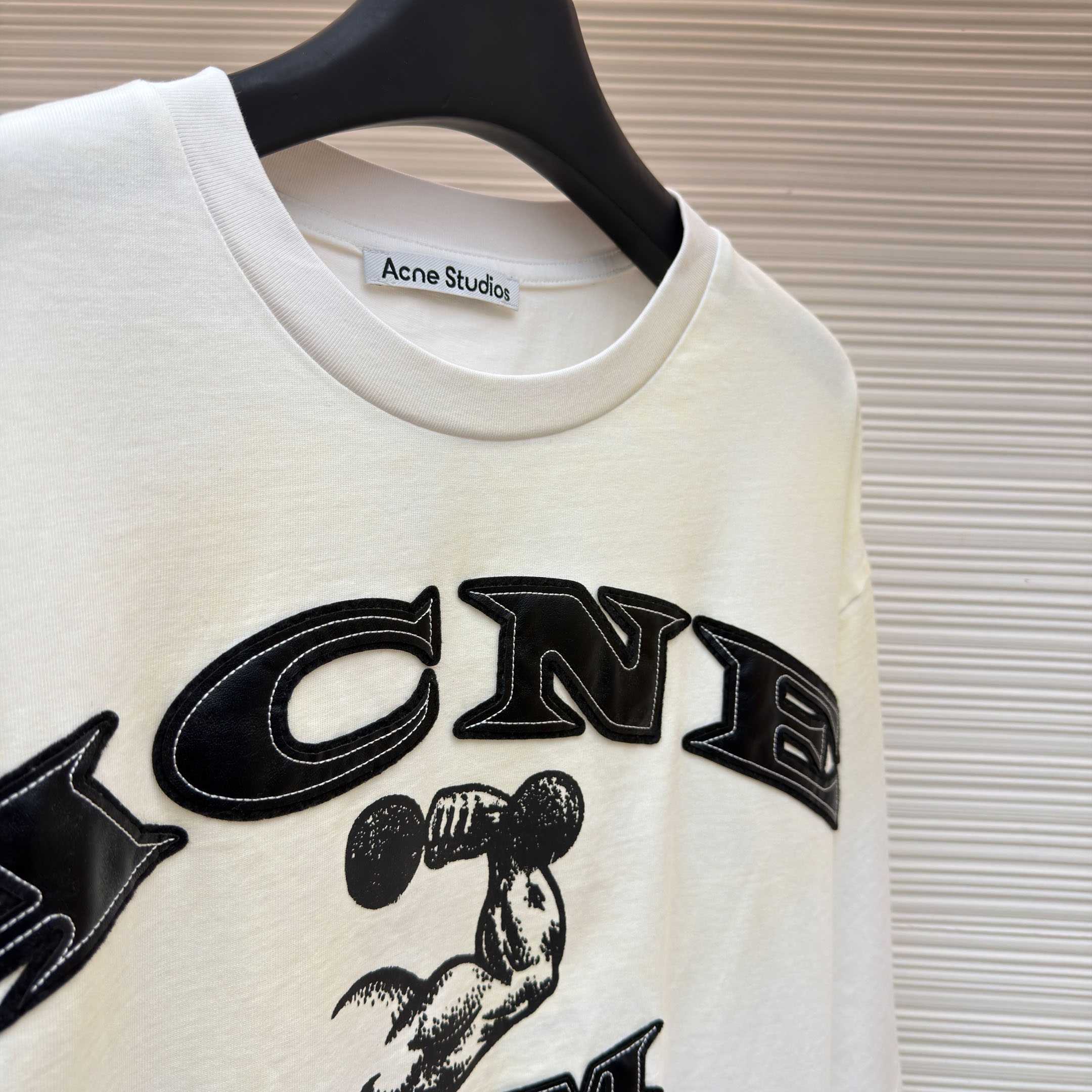 Acne Studios GYM LOGO T-SHIRT  - DesignerGu