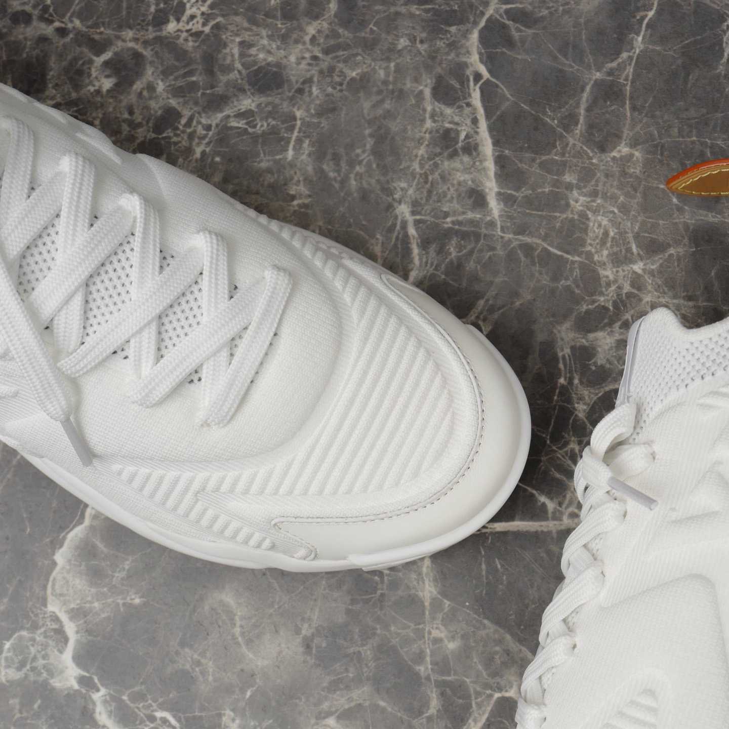 Louis Vuitton LV Tatic Knit Sneaker 1AK8EZ - DesignerGu