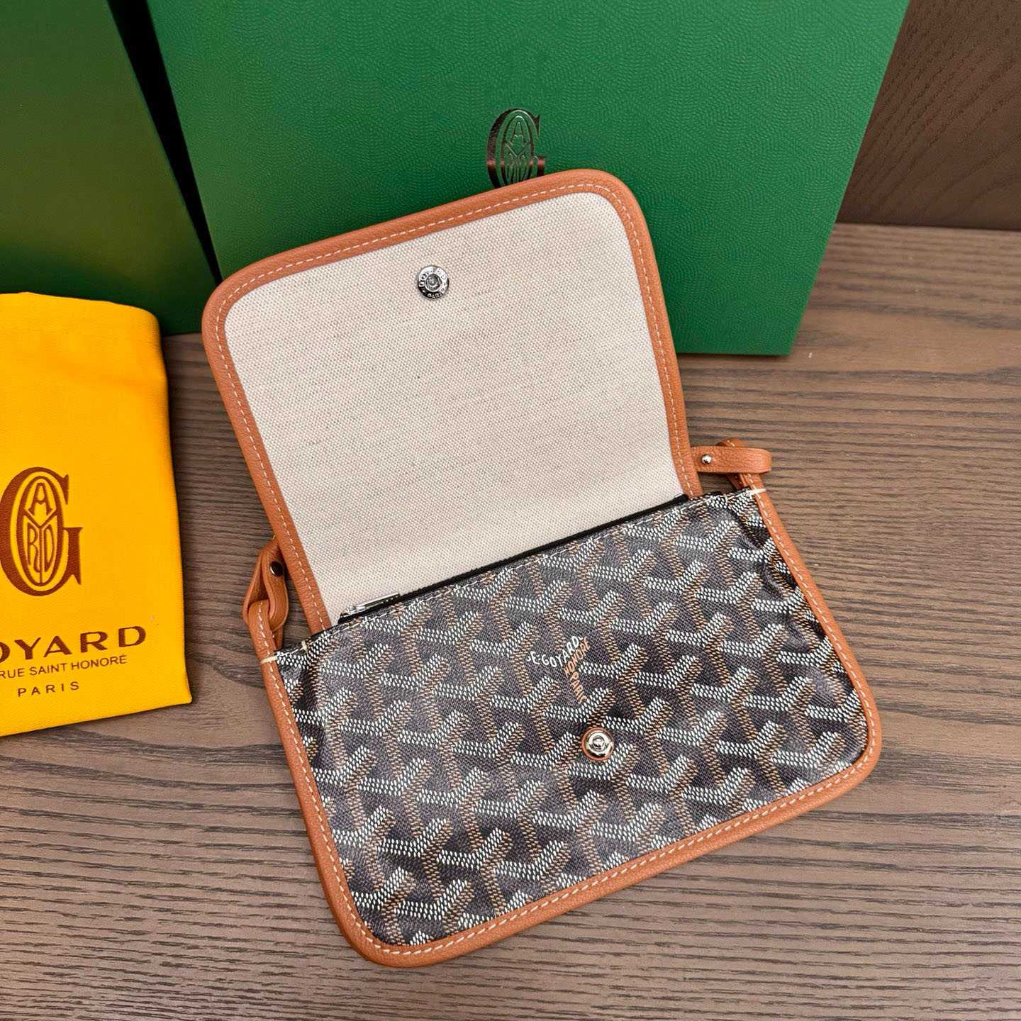 Goyard Plumet Pocket Wallet - DesignerGu