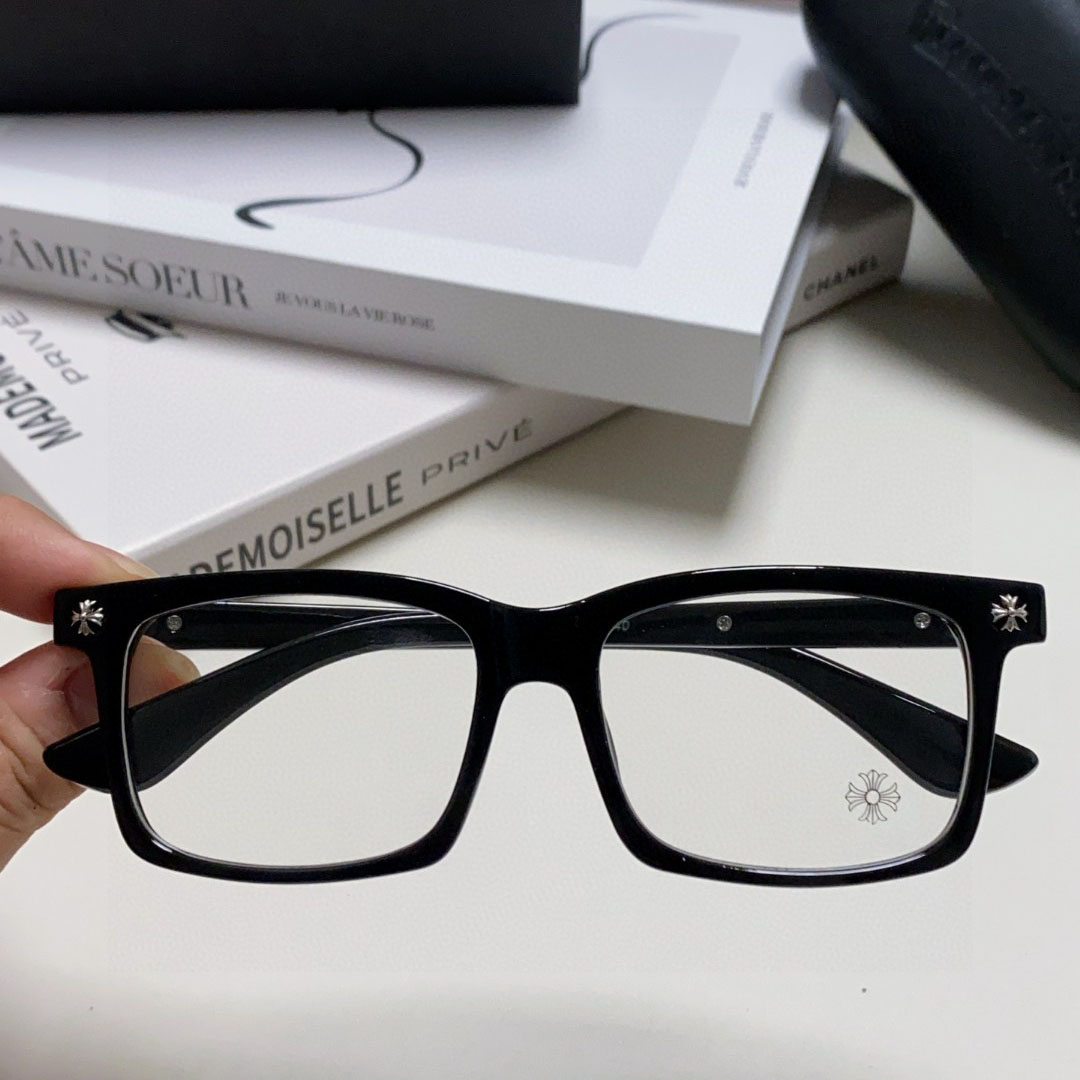 Chrome Hearts Glasses - DesignerGu