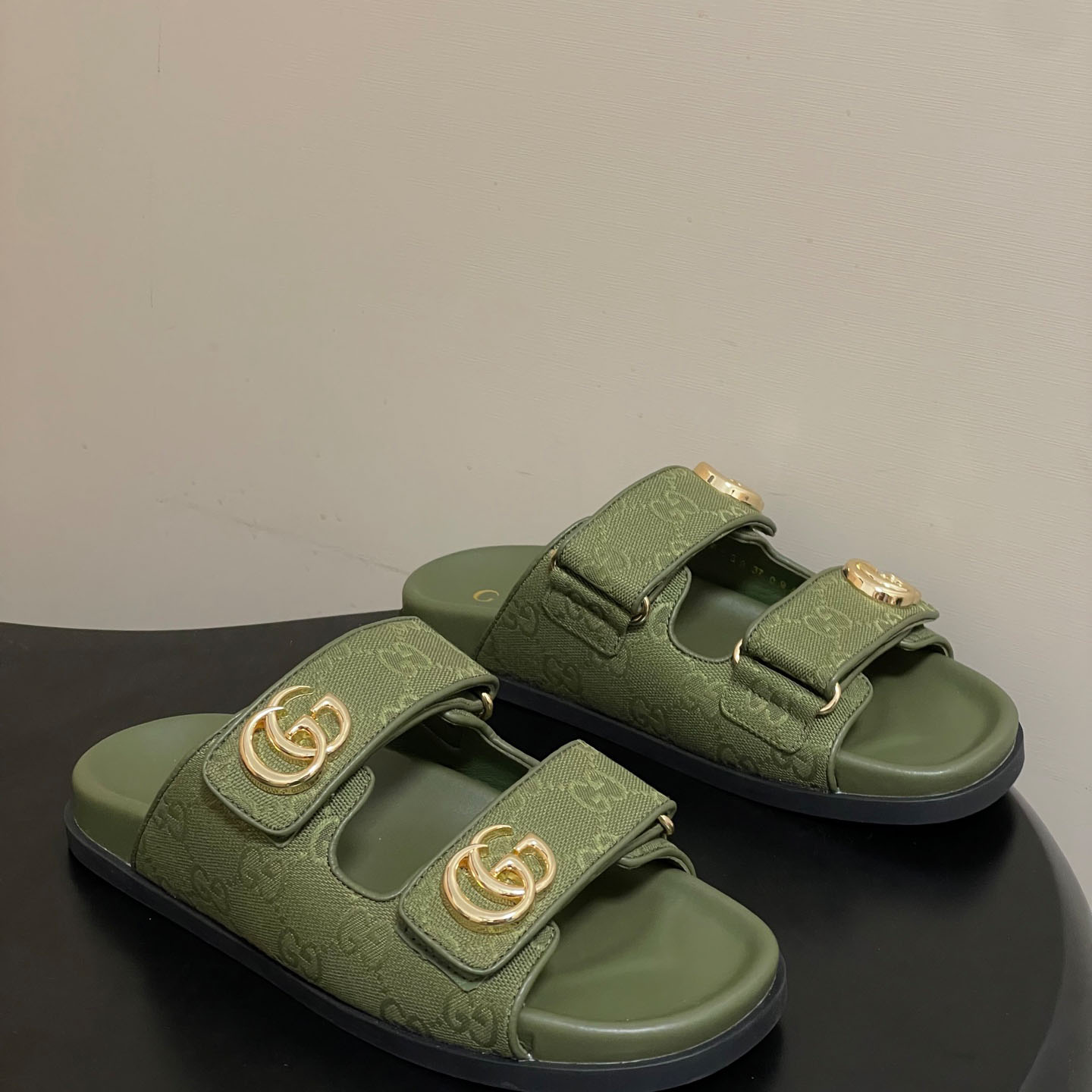 Gucci Sandal With Double G - DesignerGu