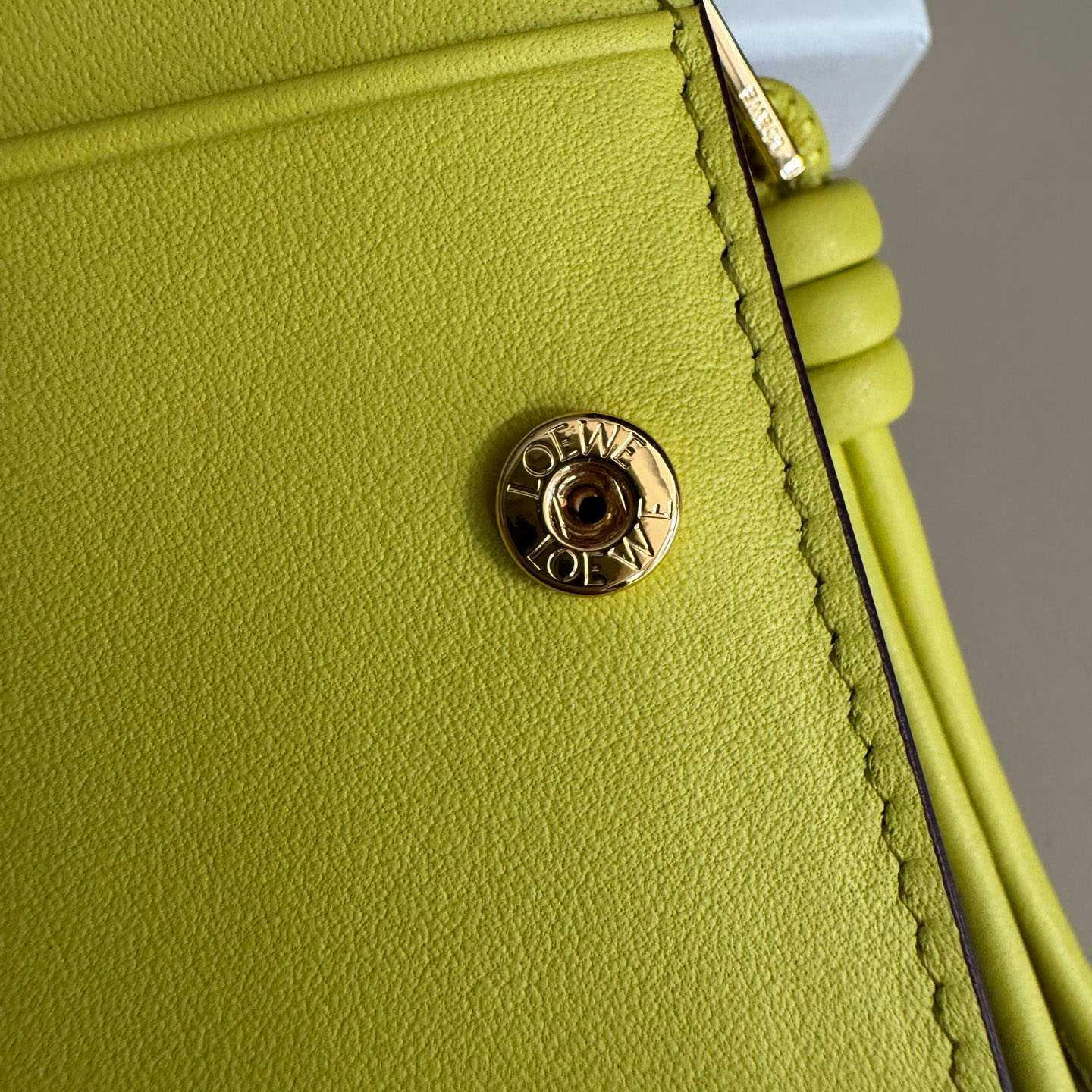 Loewe Knot Compact Wallet - DesignerGu