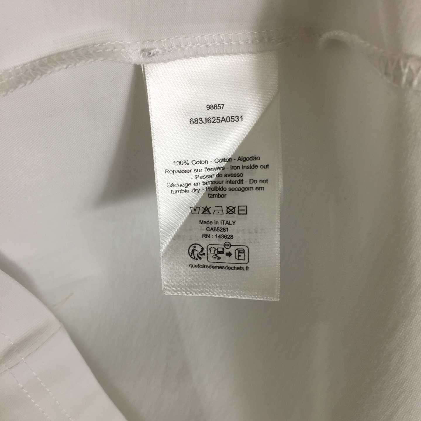 Dior T-Shirt With Pocket, Relaxed Fit   - DesignerGu