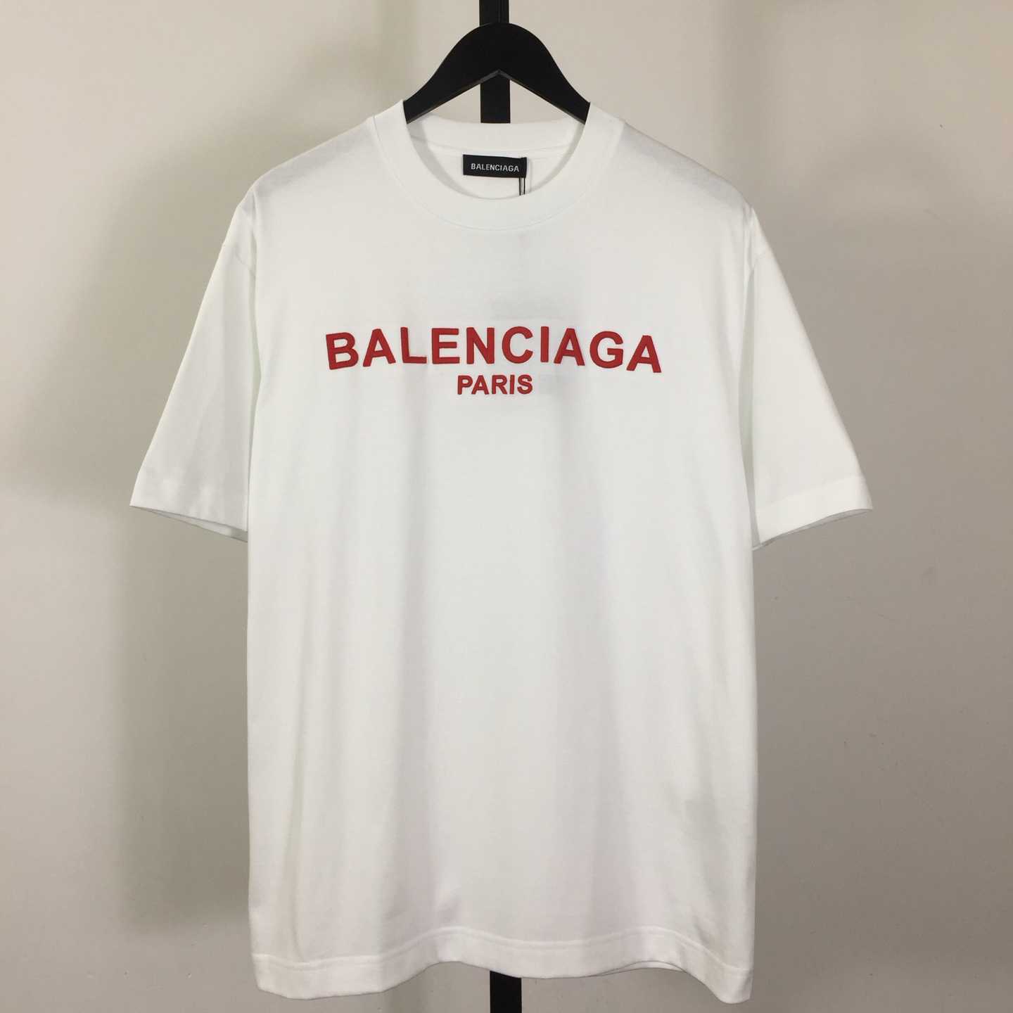 Balenciaga T-shirt Medium Fit  - DesignerGu
